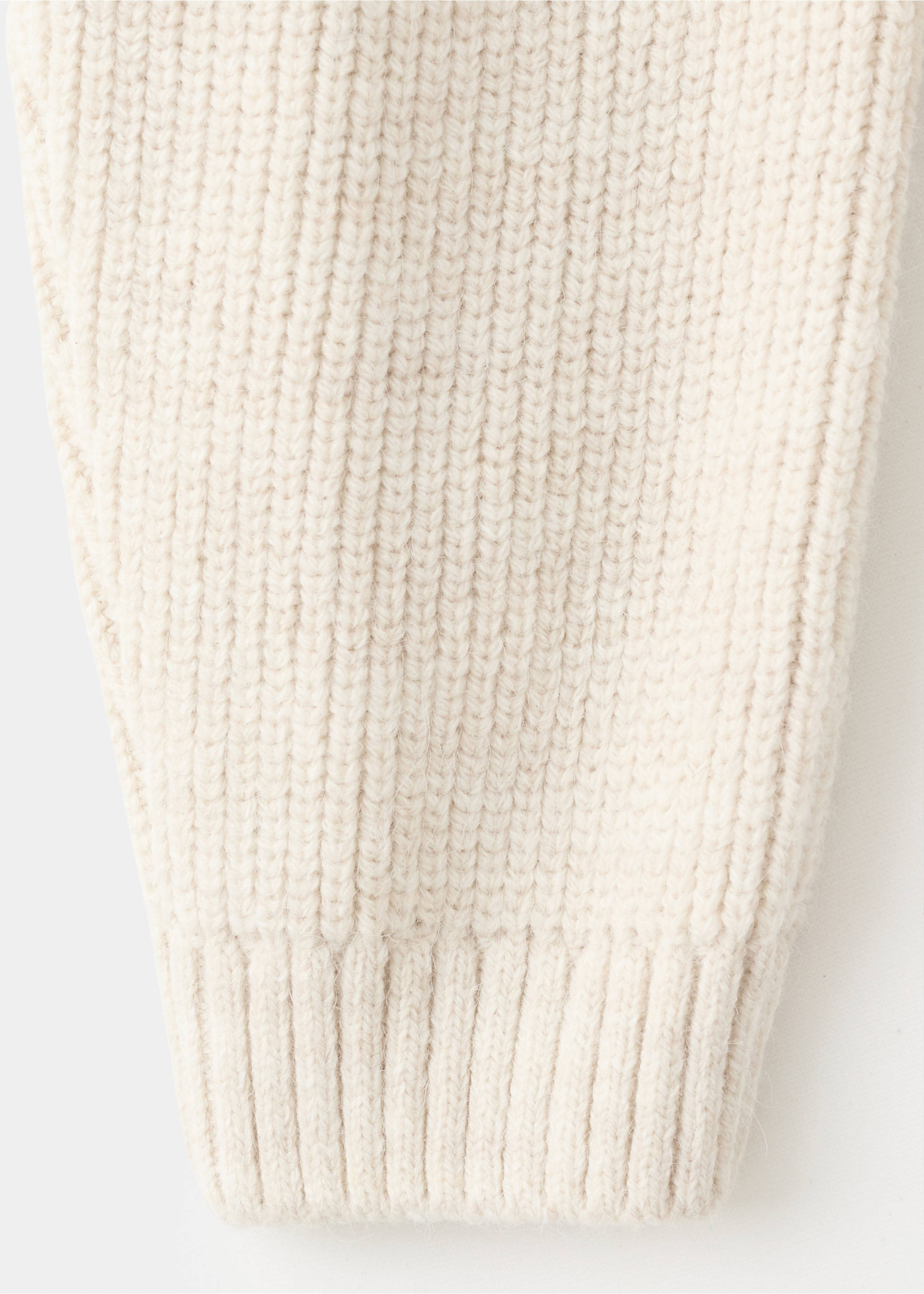 V-neck cardigan with bows - Details of the article 0, Beige. Ref: 17037815-00.