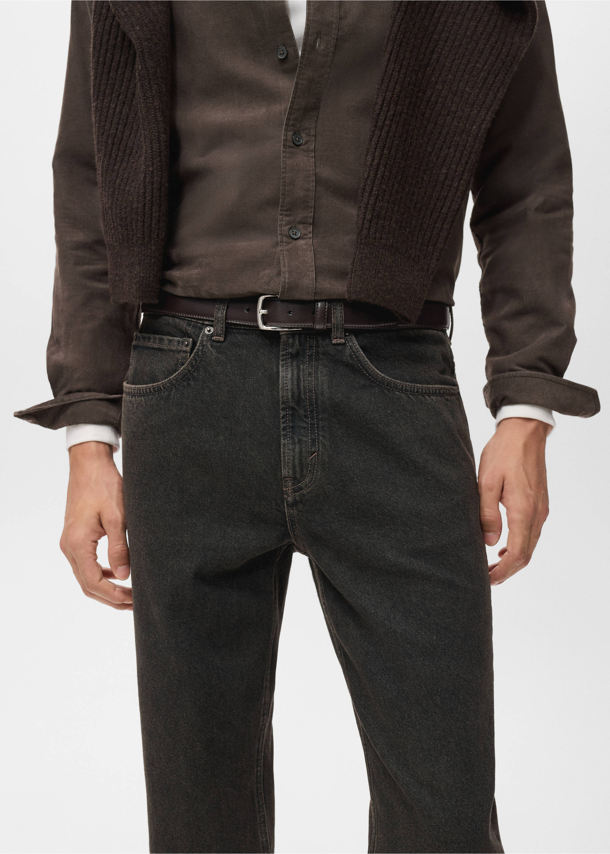 Lori tapered-fit jeans - Details of the article 1, Brown. Ref: 17037885-00.