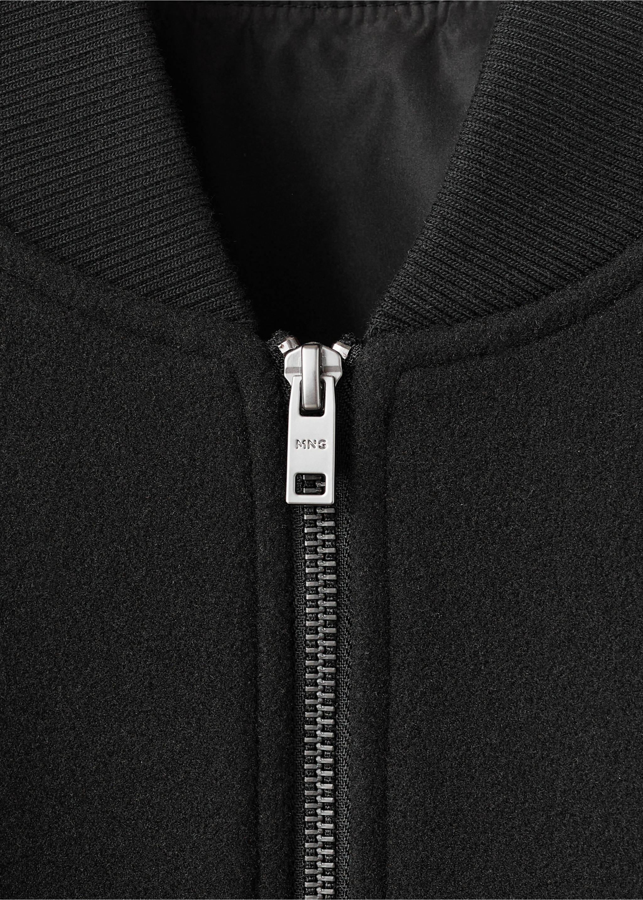 Bomber jacket with zip - Details of the article 8, Black. Ref: 17037889-00.
