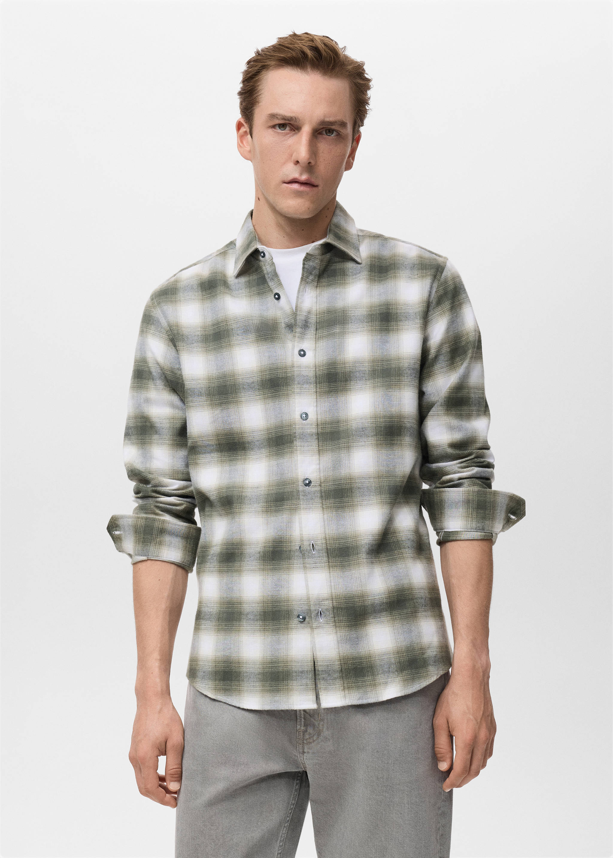 100% cotton flannel checkered shirt - Medium plane