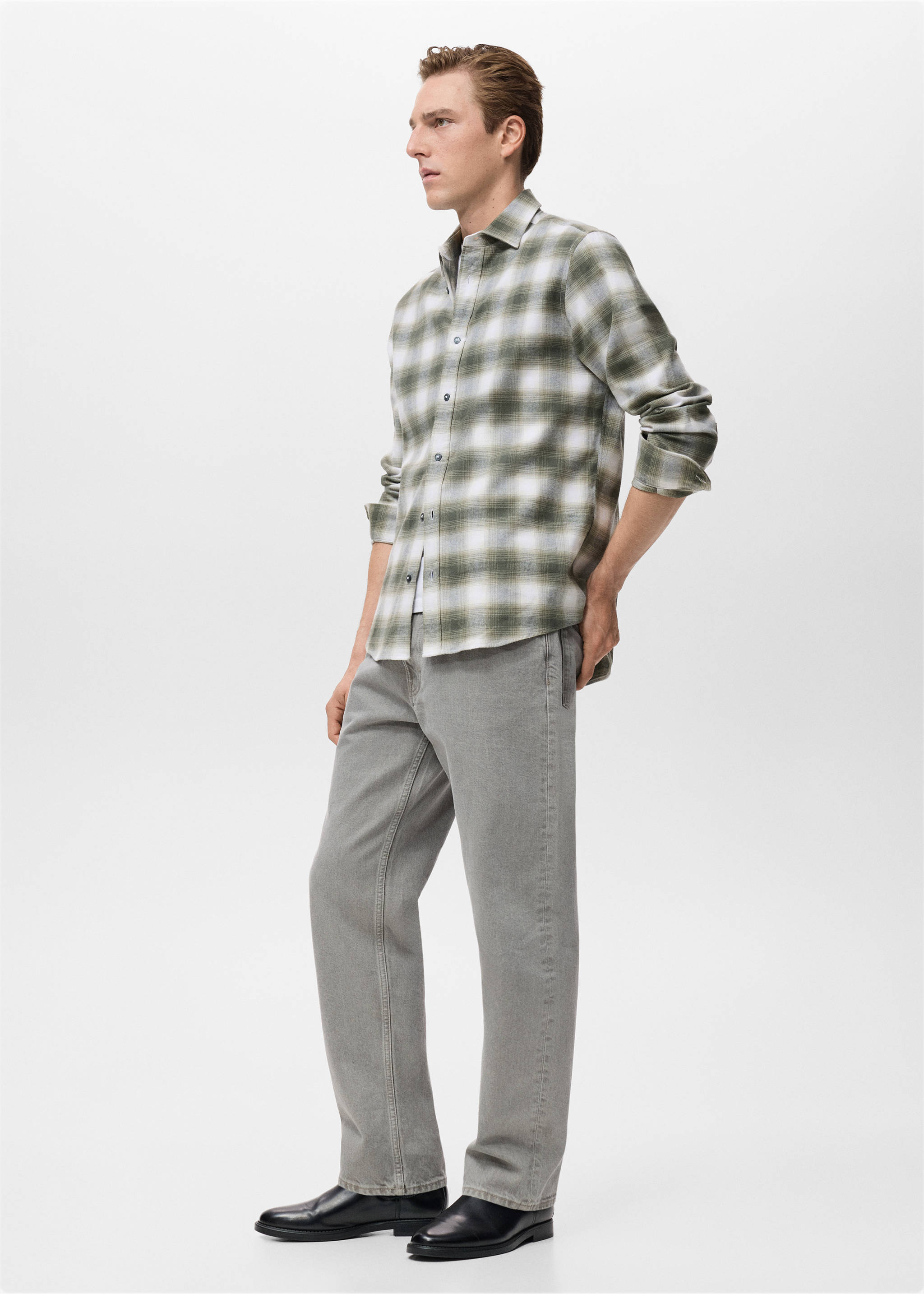 100% cotton flannel checkered shirt - Details of the article 2, Dark Green. Ref: 17037900-00.