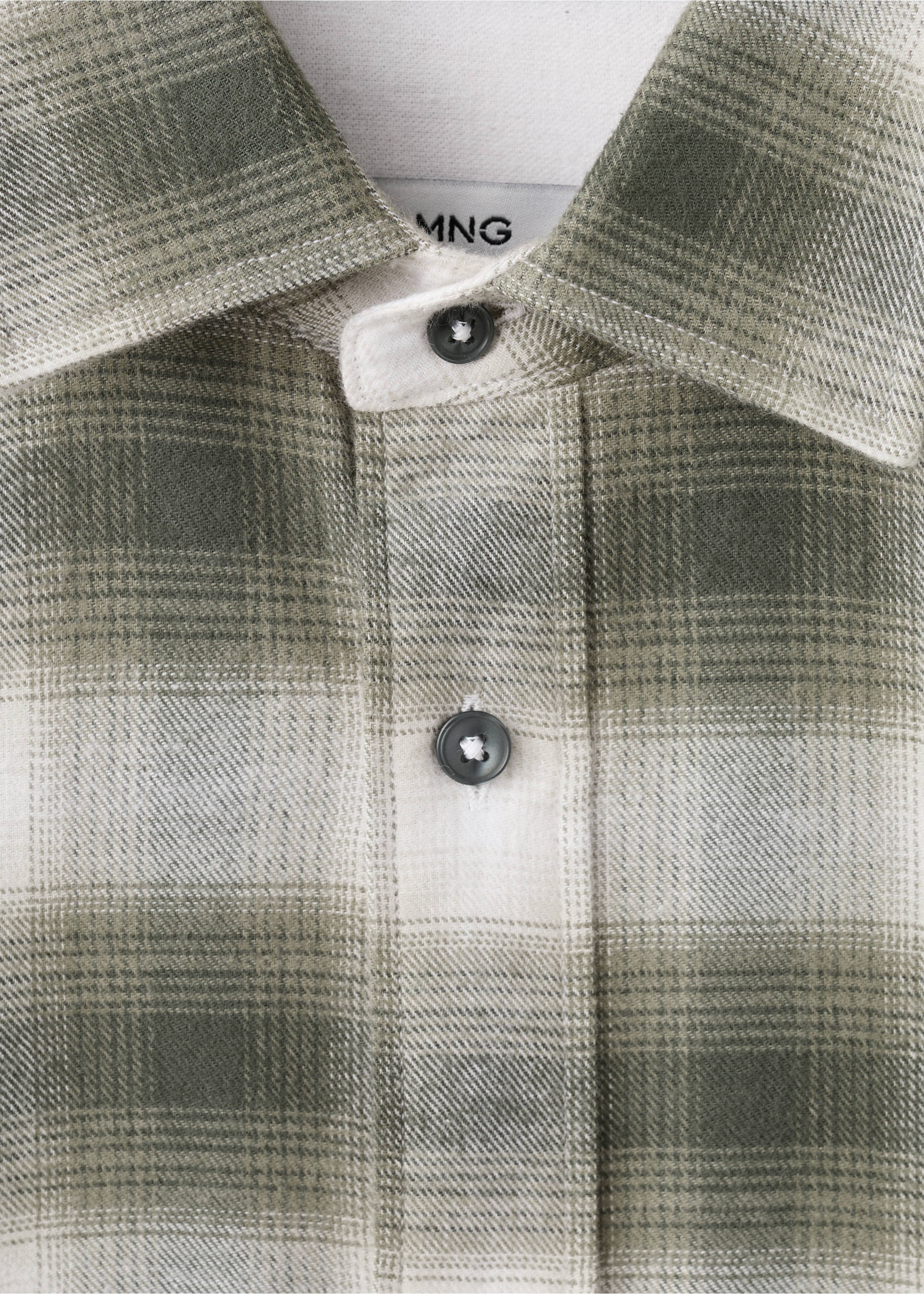 100% cotton flannel checkered shirt - Details of the article 8, Dark Green. Ref: 17037900-00.