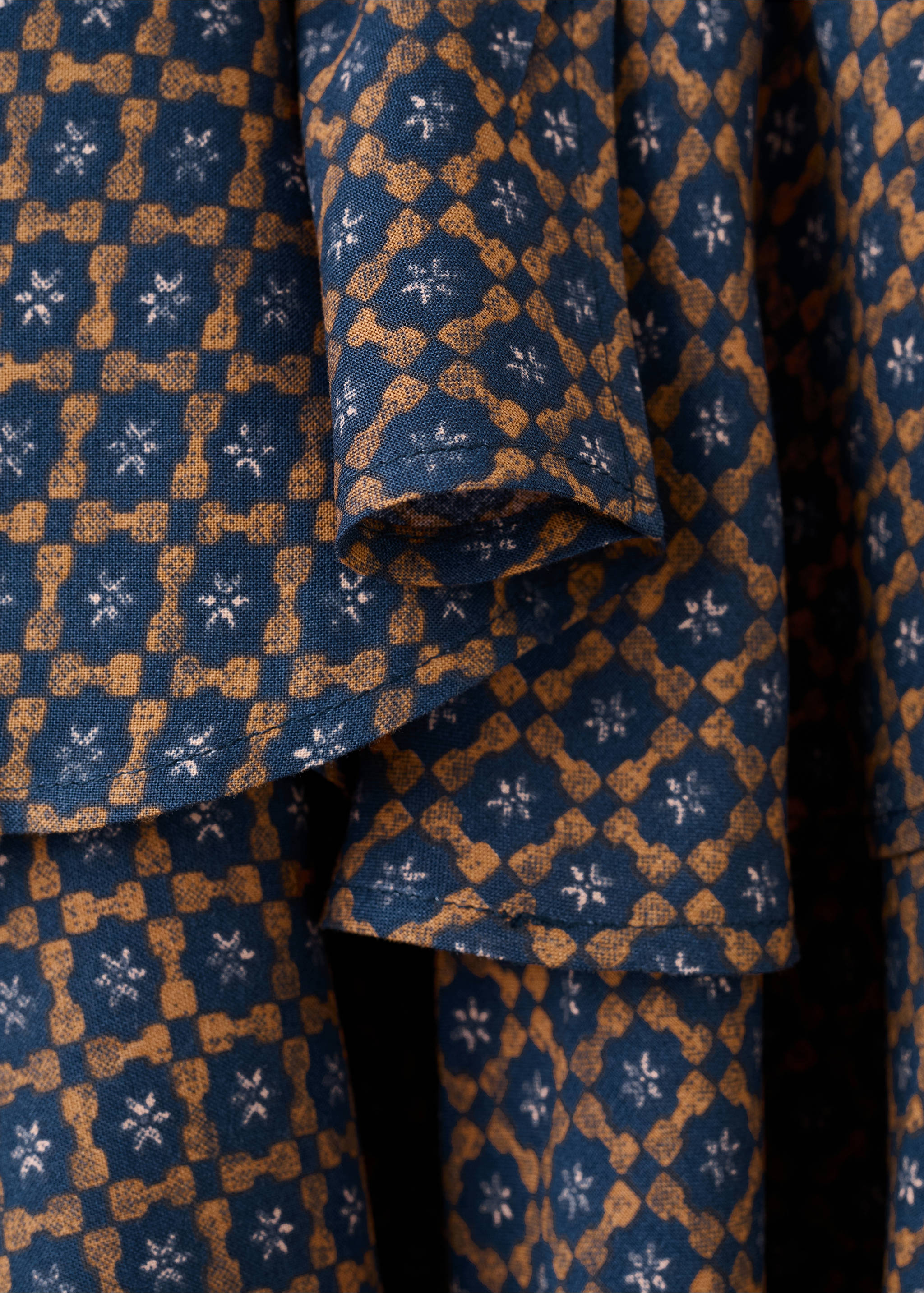 Printed ruffle skirt - Details of the article 8, Navy. Ref: 17038268-00.