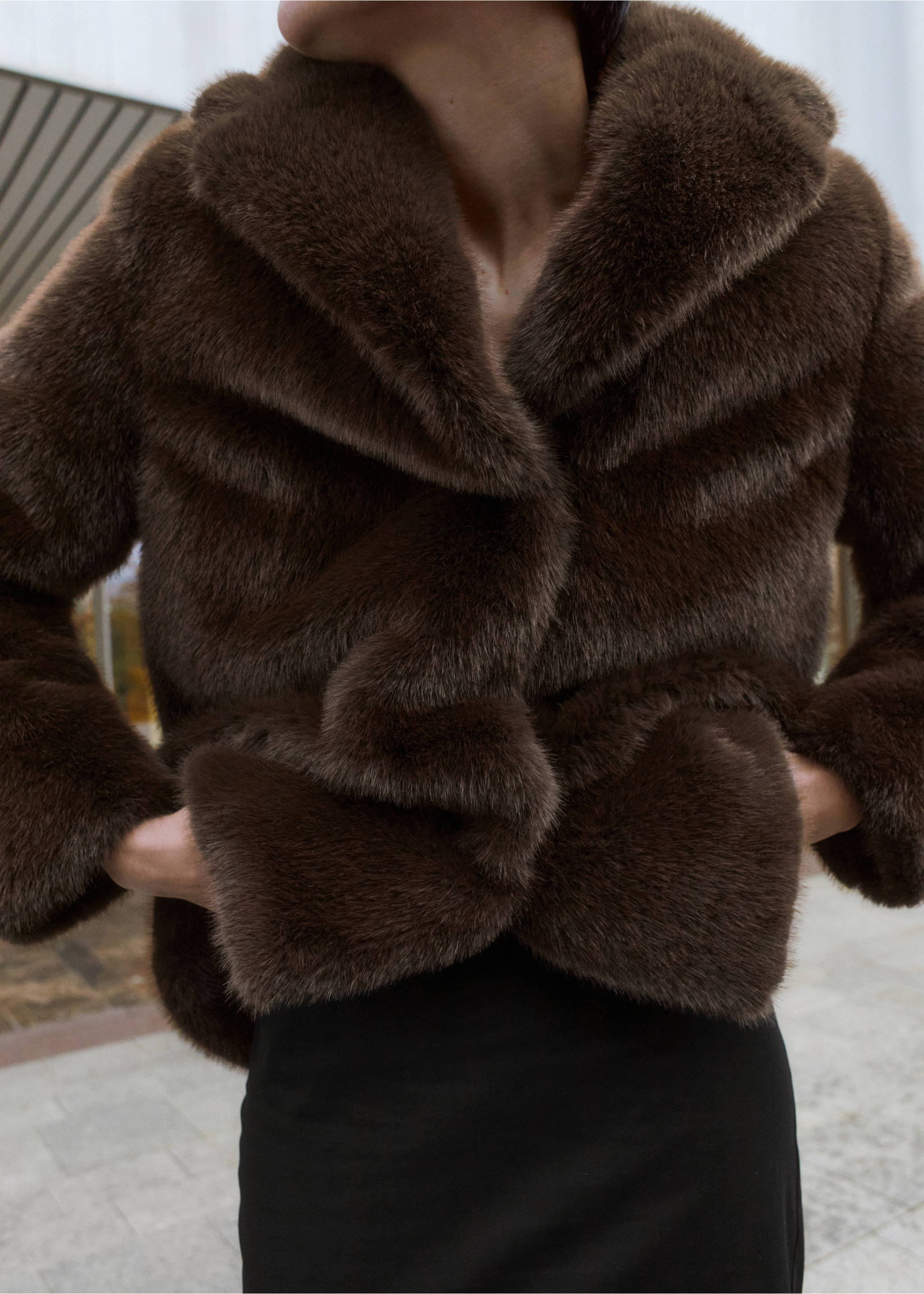 Faux-fur coat with lapels - Details of the article 3, Beige. Ref: 17038269-00.