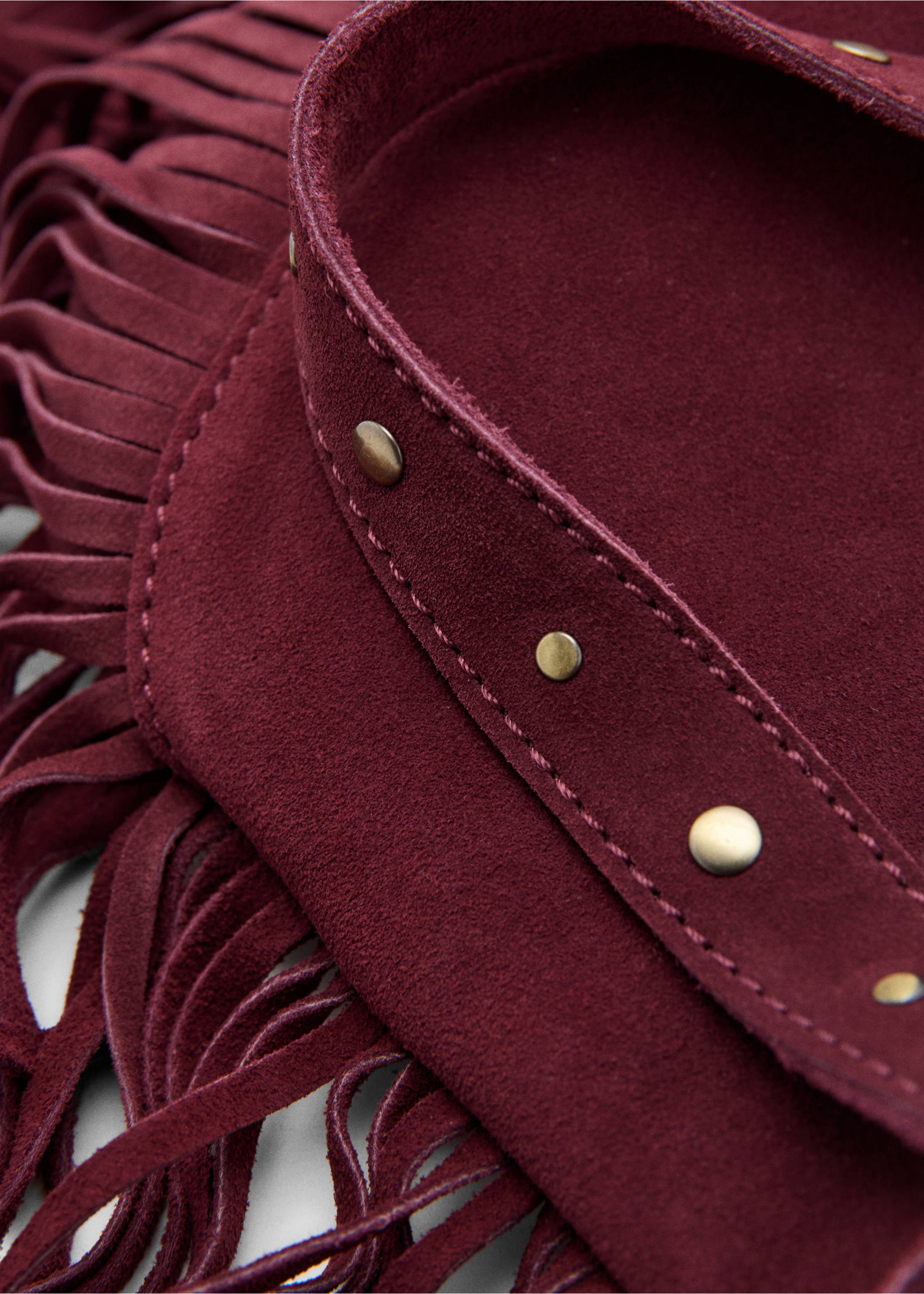 Fringe leather bag - Details of the article 2, Burgundy. Ref: 17038270-00.