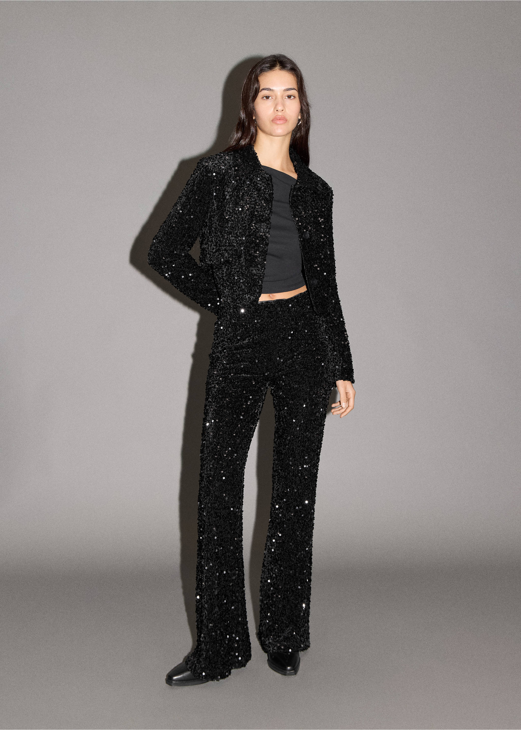 Sequin suit jacket - Details of the article 2, Black. Ref: 17038273-00.