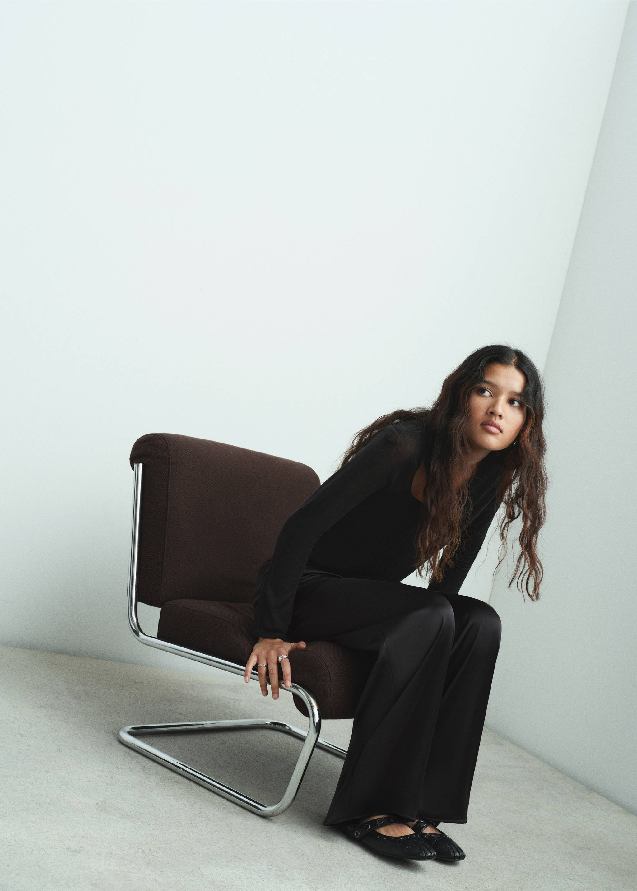 Flowy satin trousers - Details of the article 1