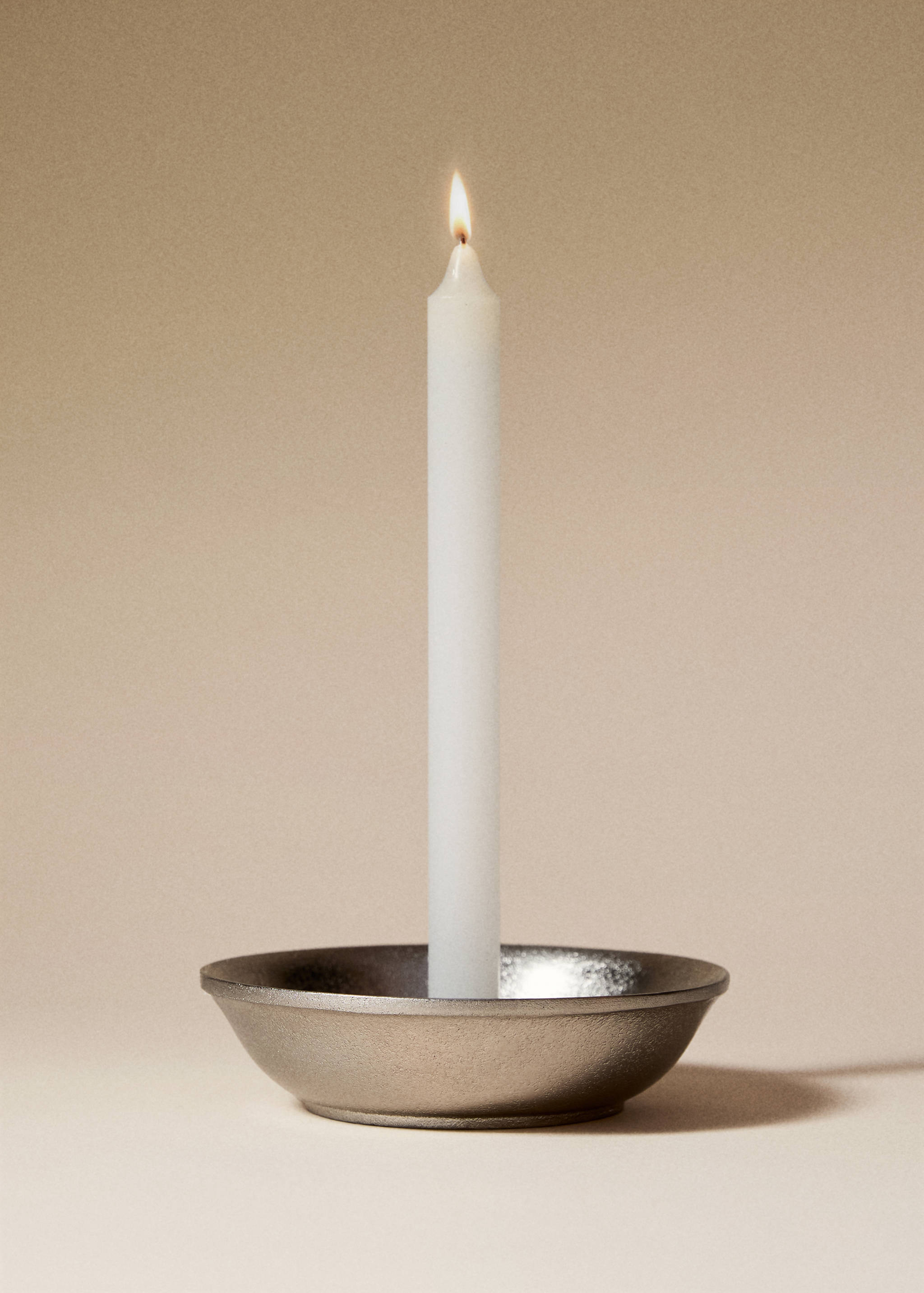 Metal candelabra - General plane