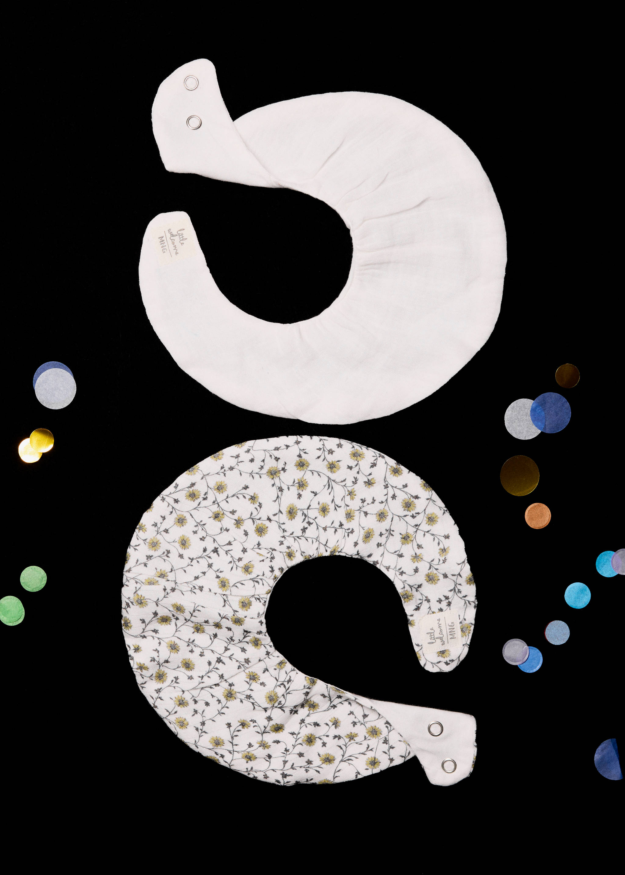 2-er Pack gemusterte Lätzchen - Detail des Artikels 5, Cremeweiß. Ref: 17038638-00.