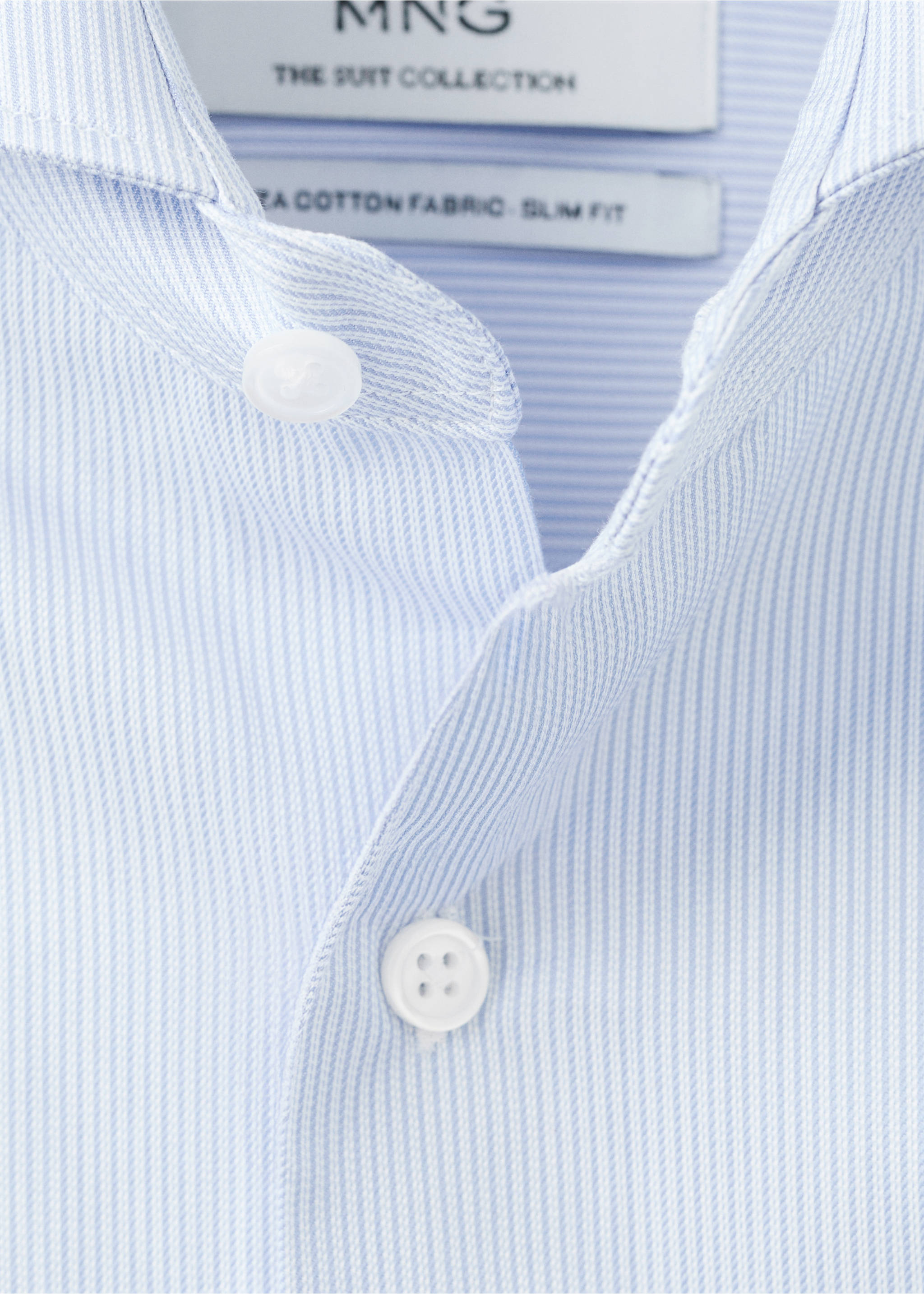 Slim-Fit-Hemd mit Streifen aus Giza-Baumwolle - Detail des Artikels 8, Himmelblau. Ref: 17038642-00.