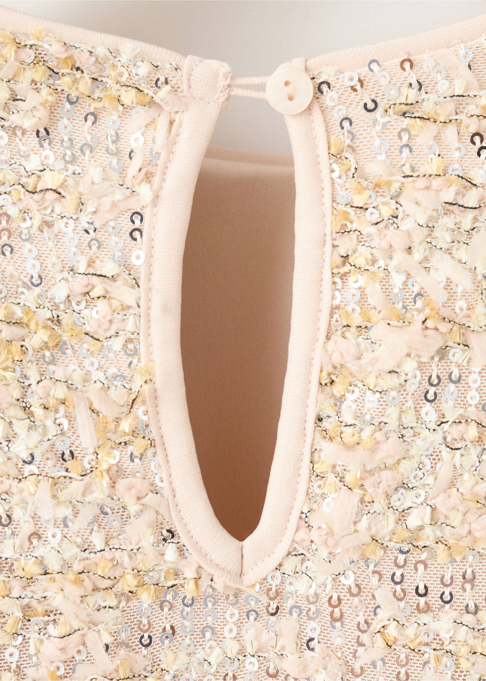 Short dress with sequins - Details of the article 8, Gold. Ref: 17039097-00.