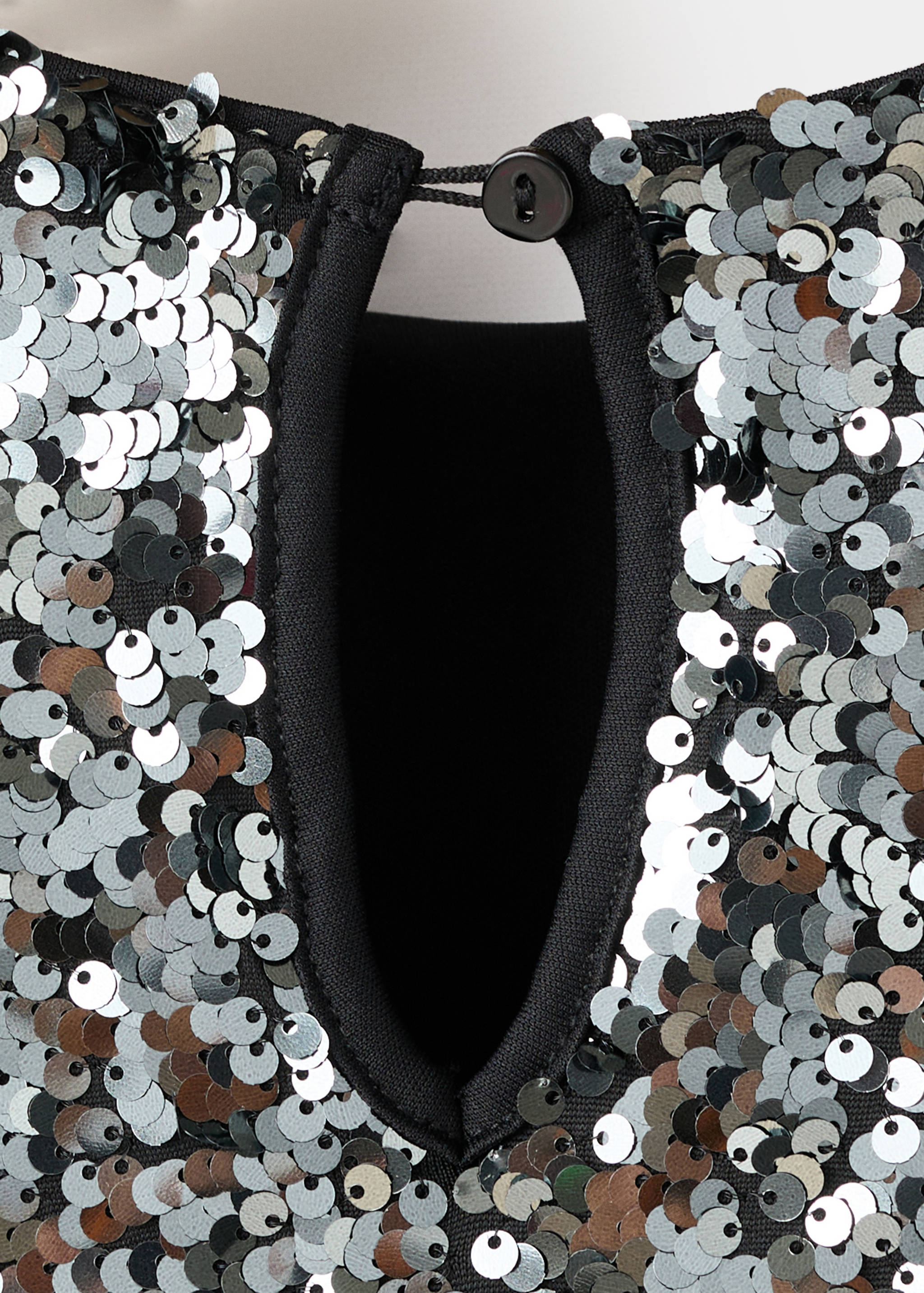 Sequined dress - Details of the article 8