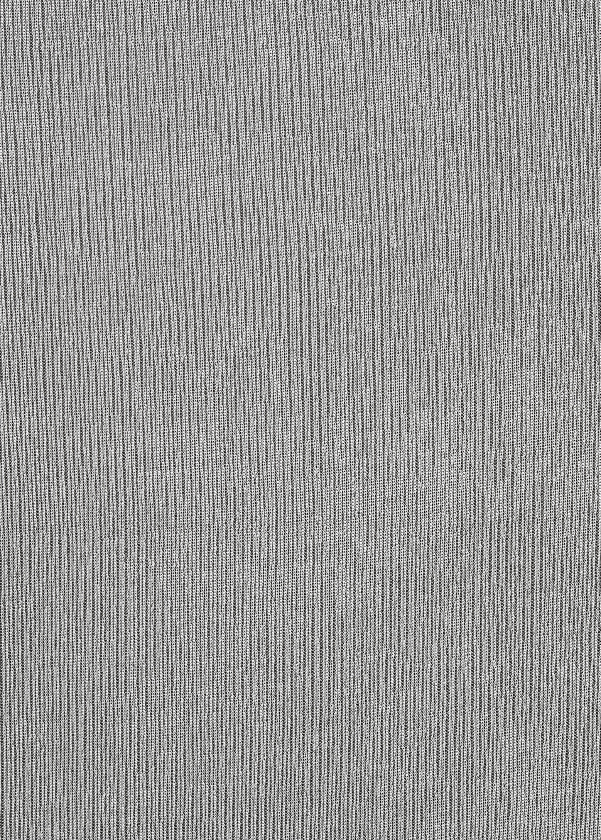 Asymmetrical long-sleeved t-shirt - Details of the article 0