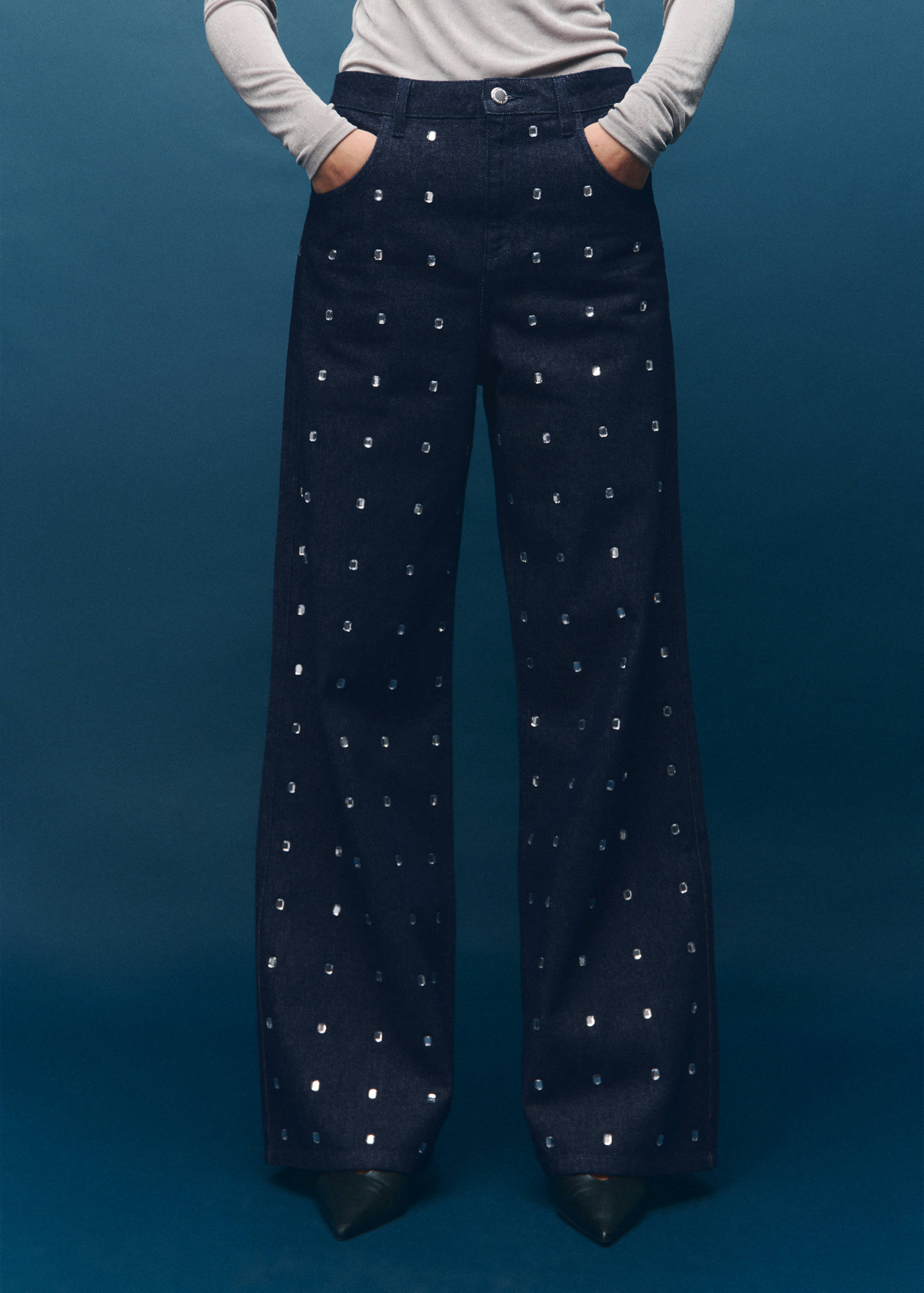 Wide-Leg-Jeans mit Kristallverzierungen - Mittlere Ansicht