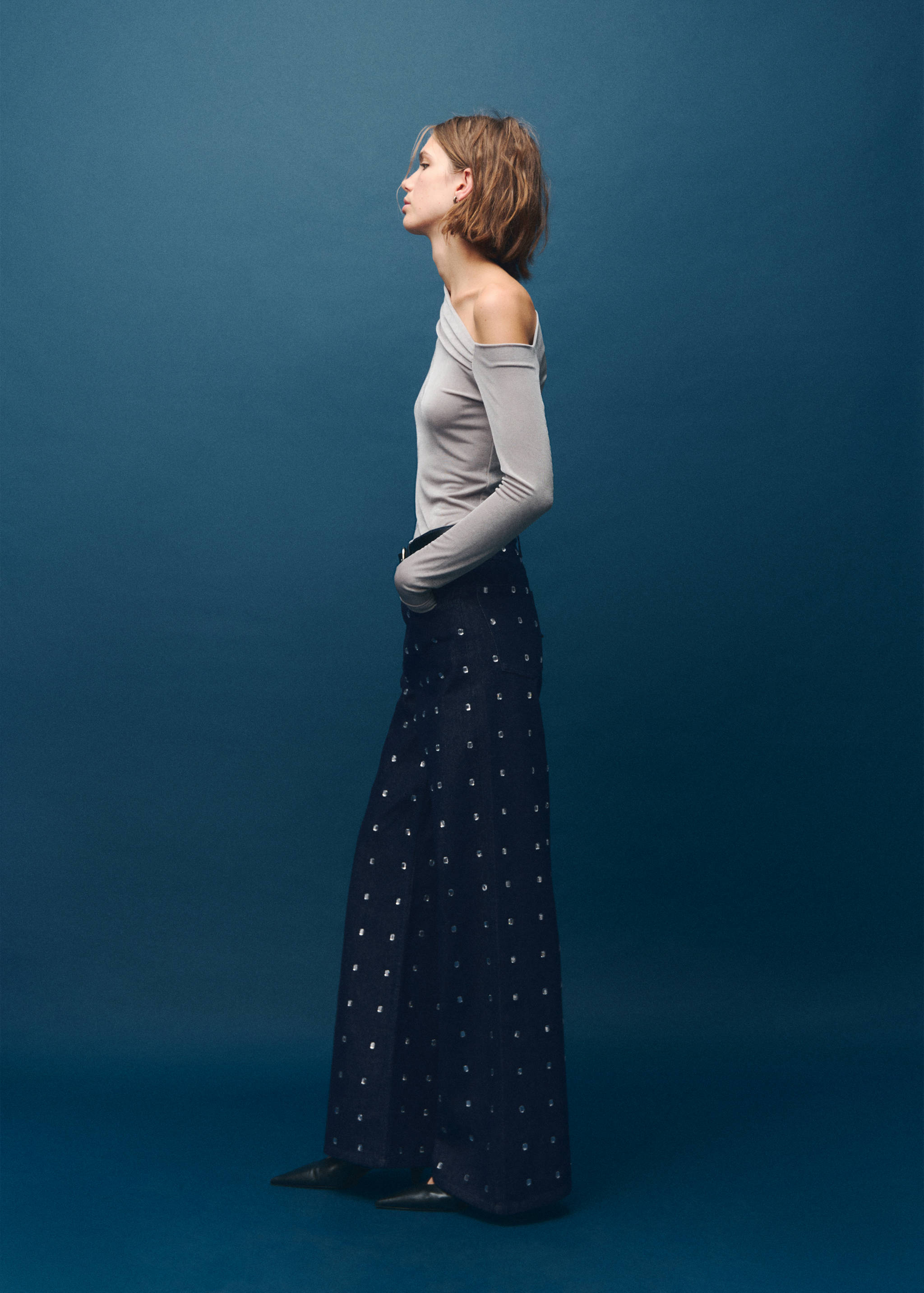 Wide-Leg-Jeans mit Kristallverzierungen - Detail des Artikels 1