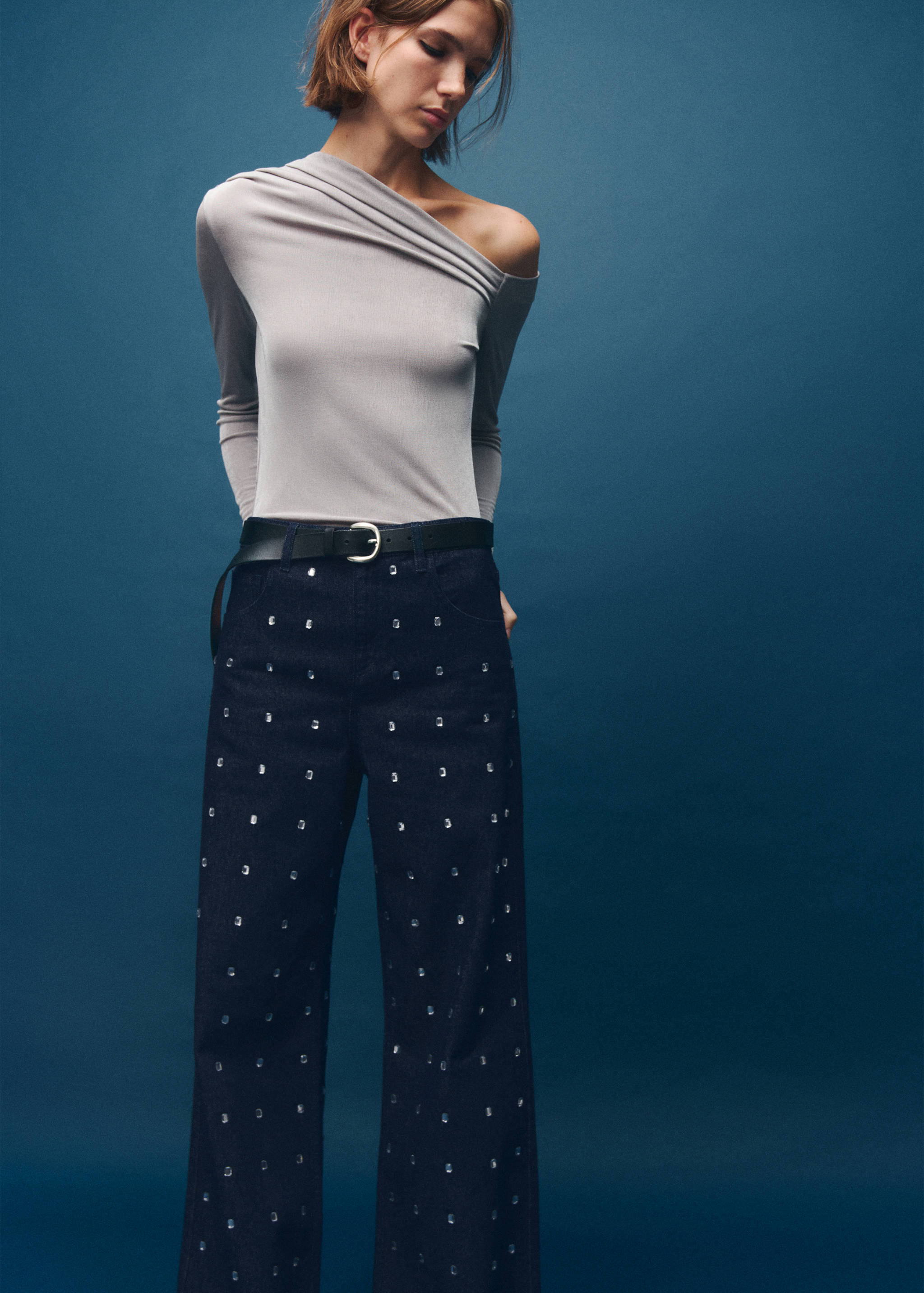 Wide-Leg-Jeans mit Kristallverzierungen - Detail des Artikels 3