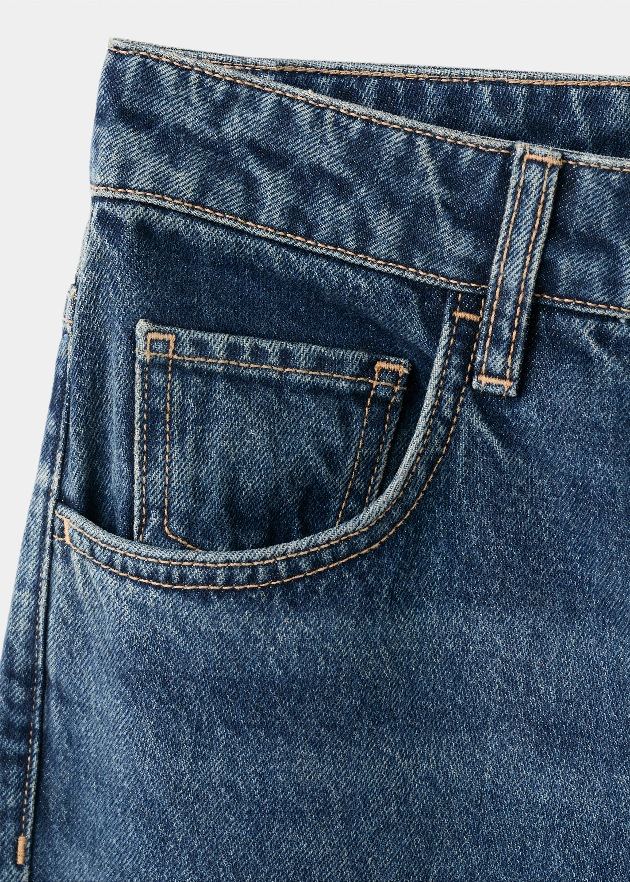 Flare-Jeans mit niedrigem Bund - Detail des Artikels 0, Dunkelblau. Ref: 17039117-00.