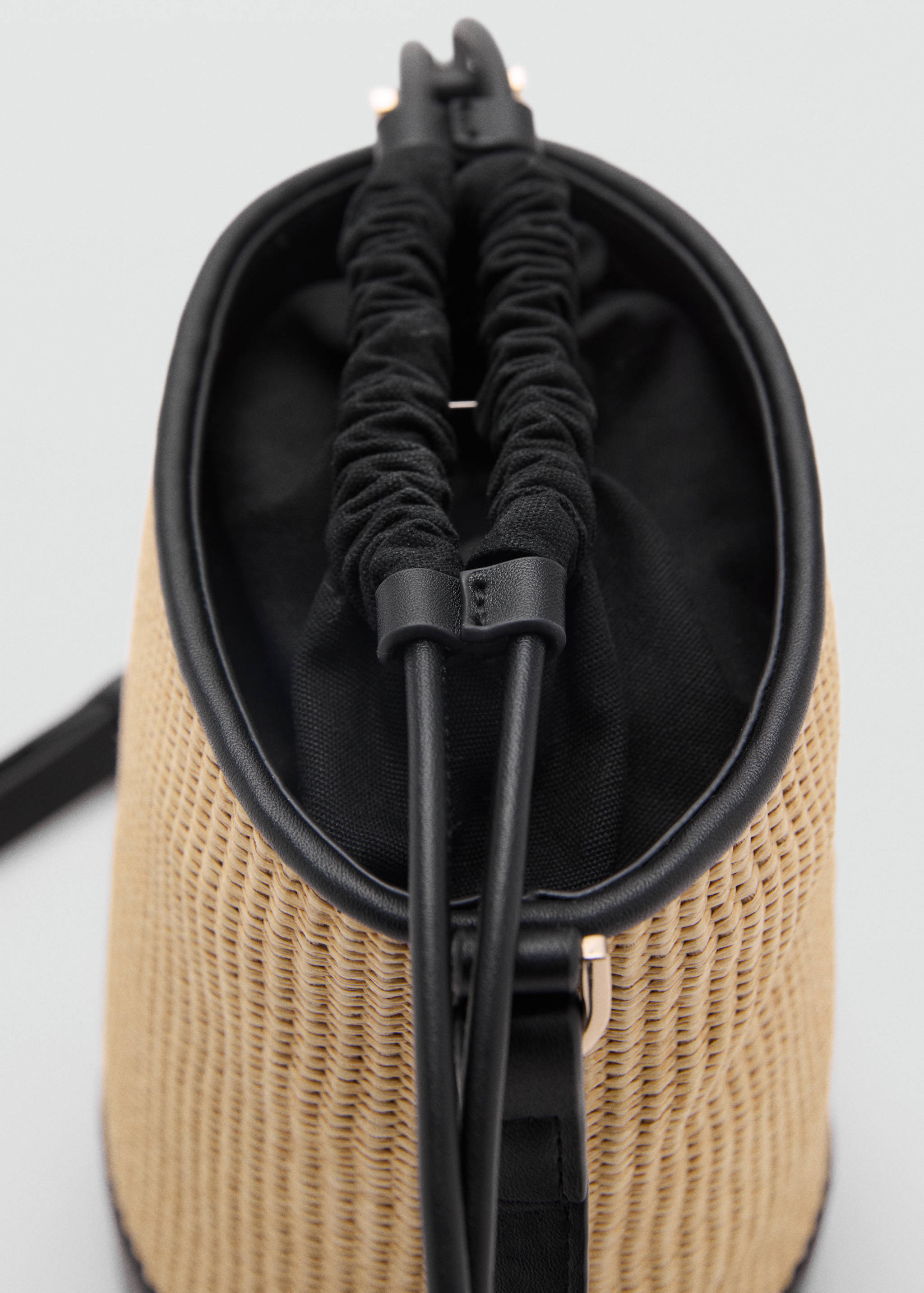 Bolso bucket rafia pequeño - Detalle del artículo 1