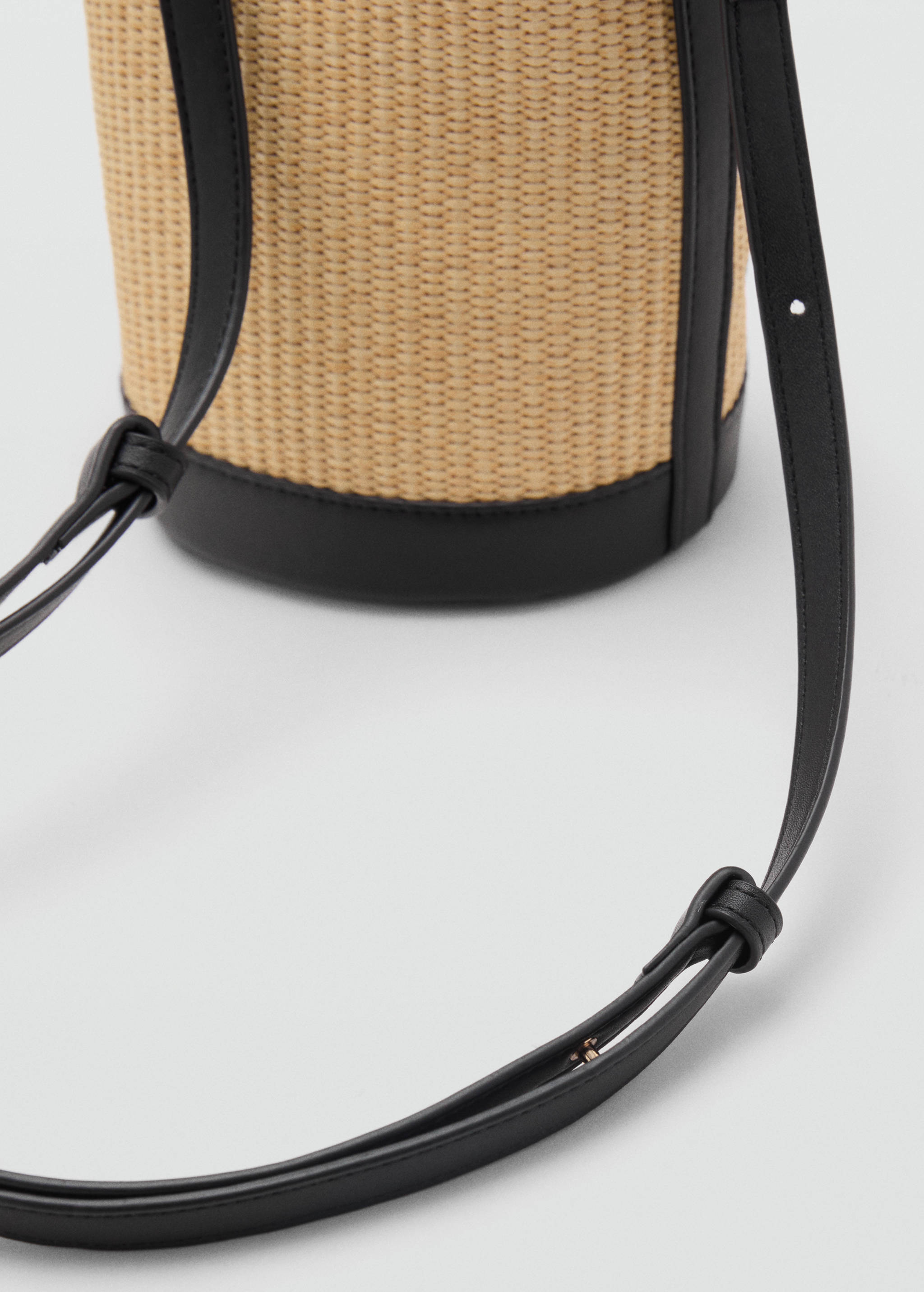 Bolso bucket rafia pequeño - Detalle del artículo 2