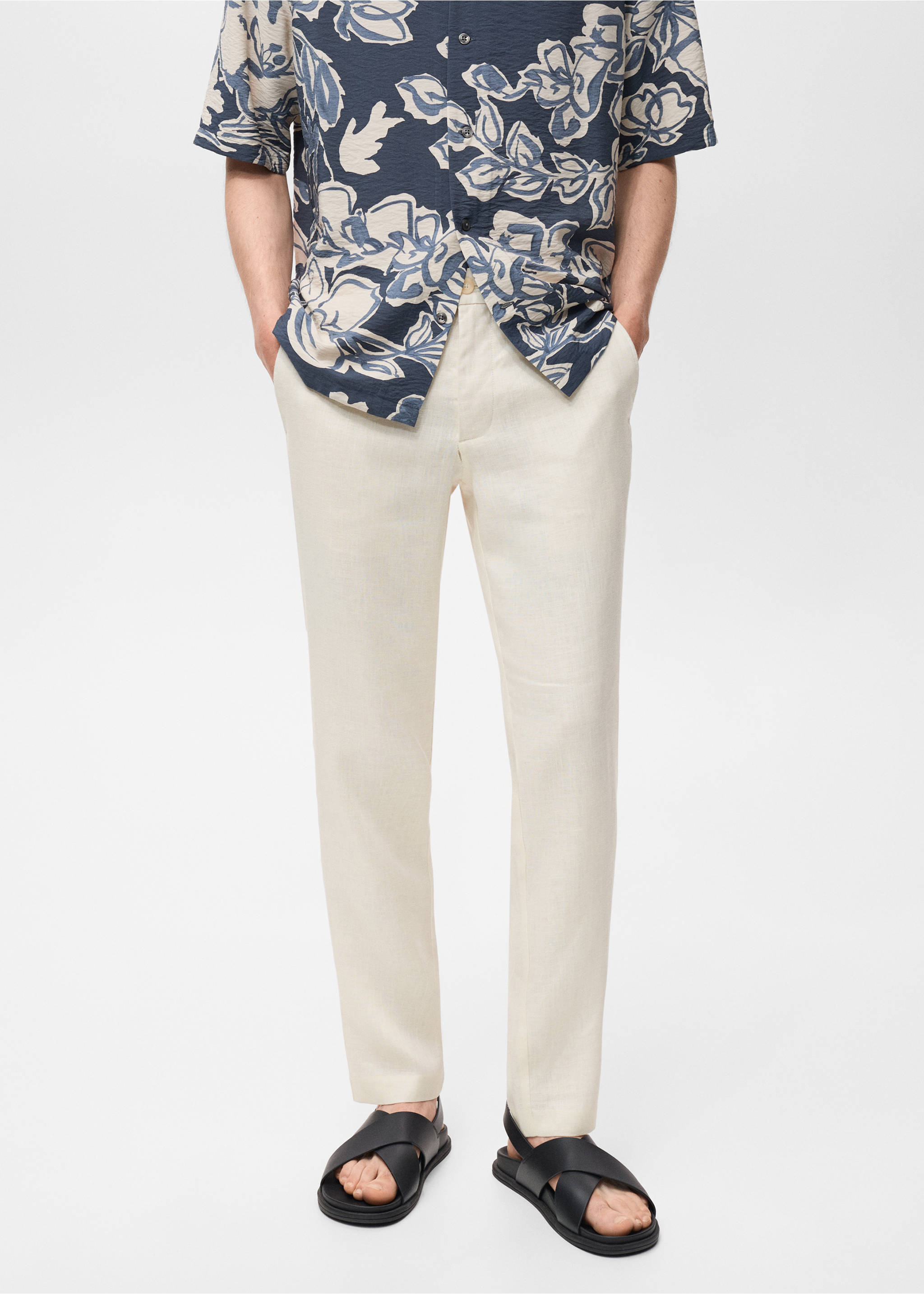 Slim-fit 100% linen trousers - Medium plane, Off White. Ref: 17041143-00.