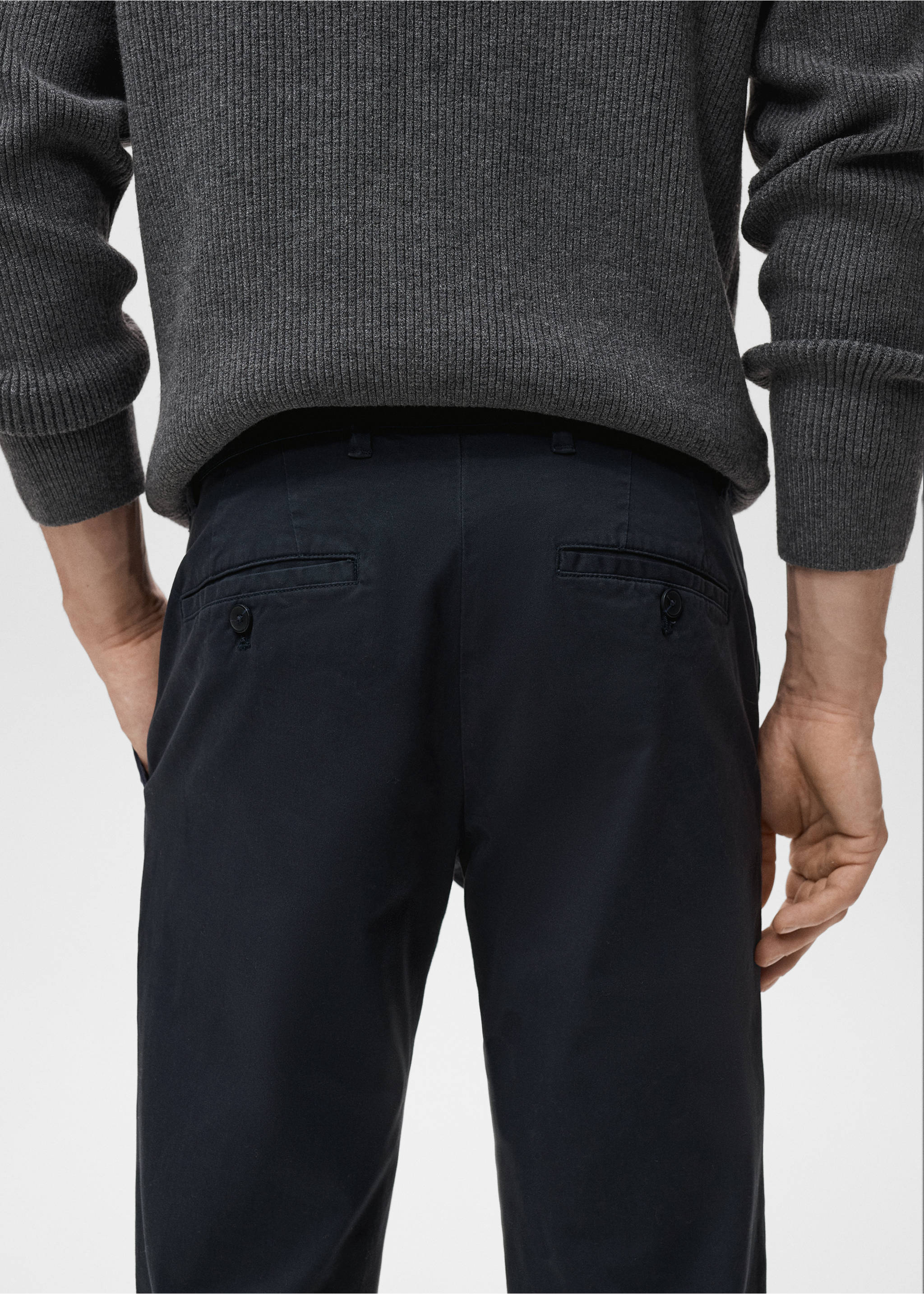 Navy blue trousers seen from the back, featuring rear welt pockets., Dark Navy. Ref: 17041144-00.