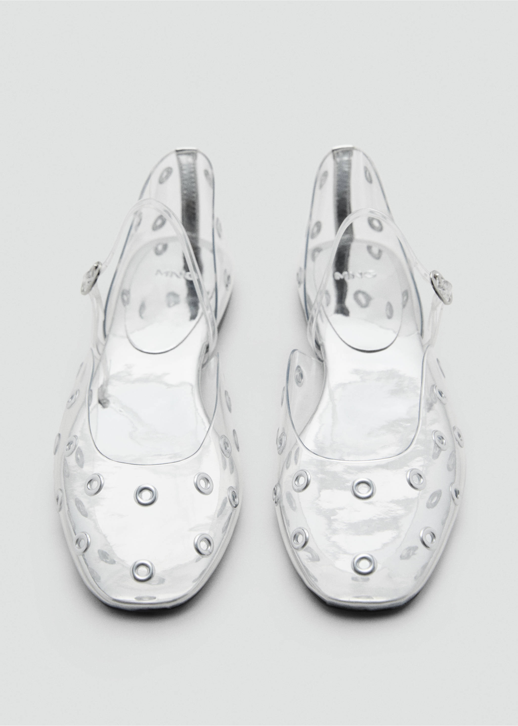 Vinyl shoes with eyelets - Details of the article 2, Silver. Ref: 17041155-00.