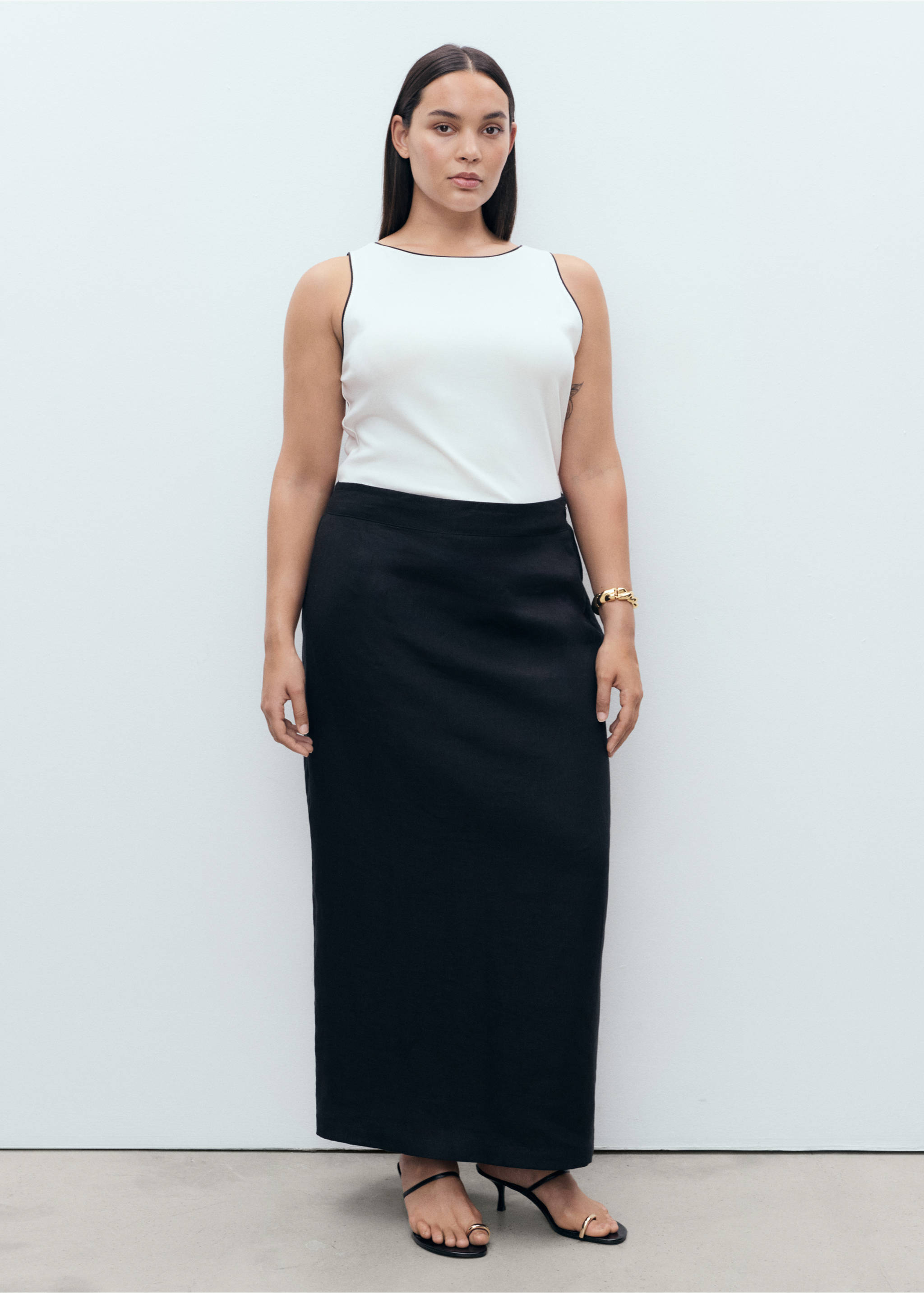 Linen pencil skirt - Details of the article 3, Black. Ref: 17041158-00.