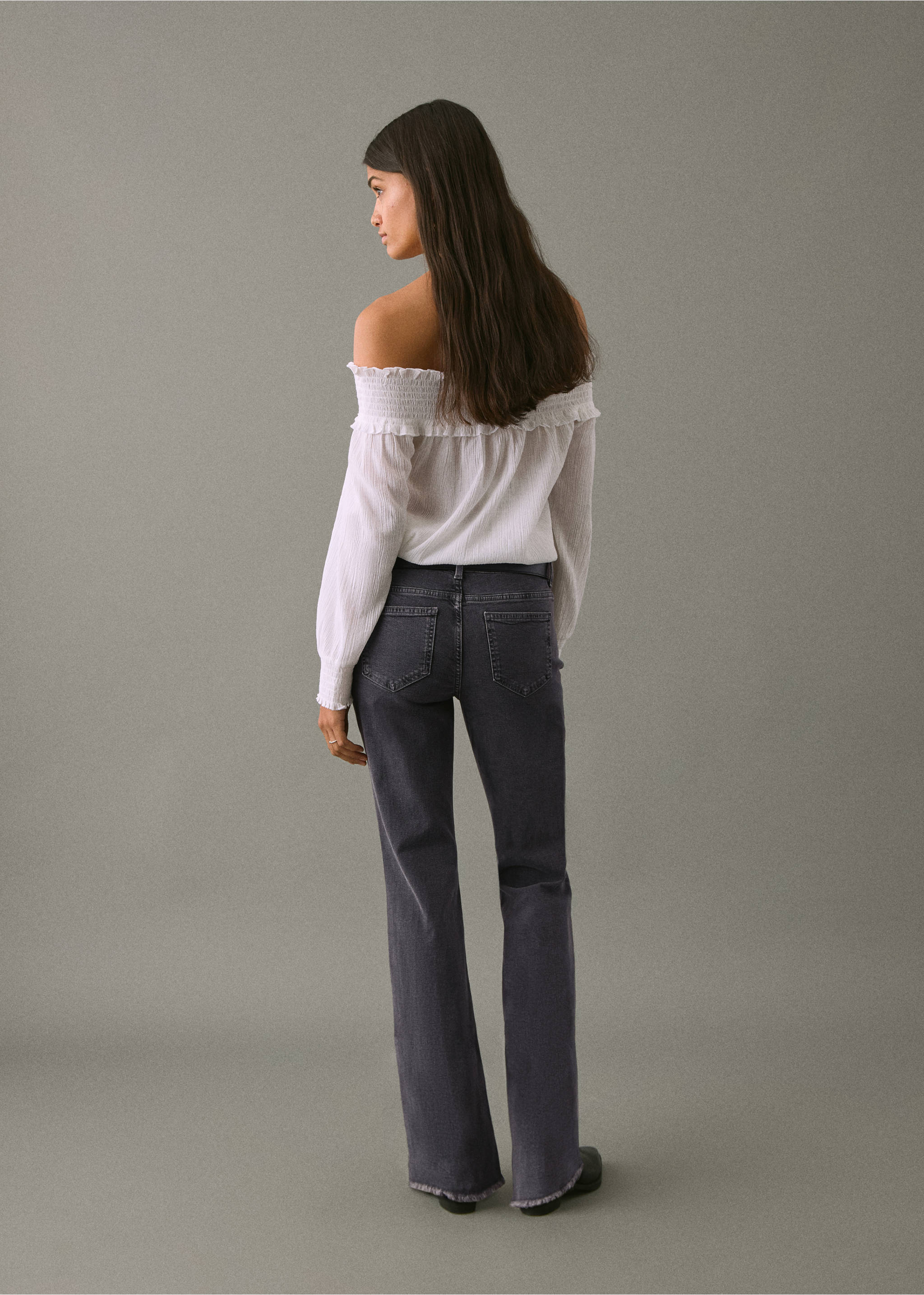 Jeans flare bordo sfilacciato - Retro dell'articolo, Black denim. Ref: 17041181-00.