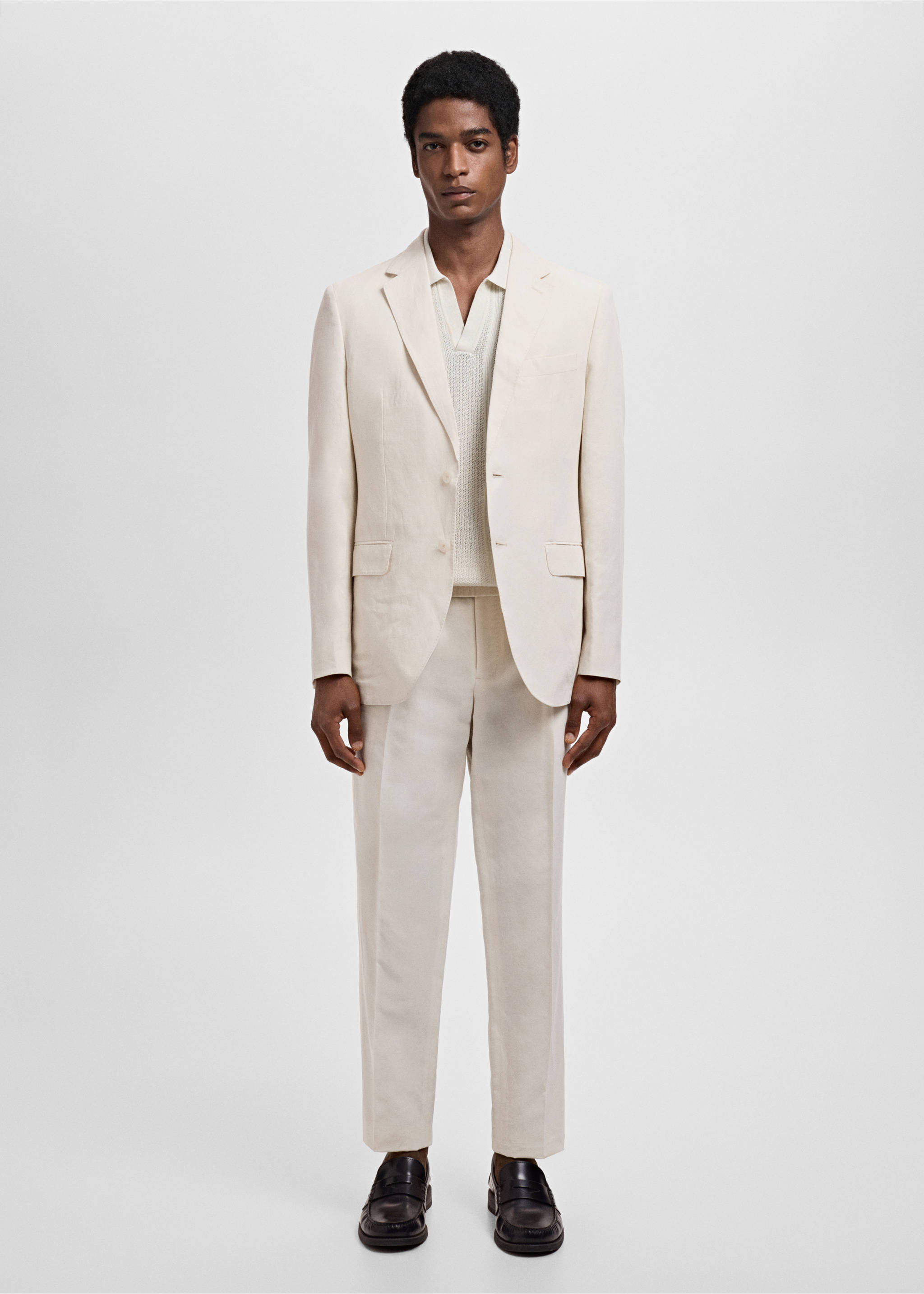 Slim-fit pleated linen trousers - General plane, Ecru. Ref: 17041186-00.