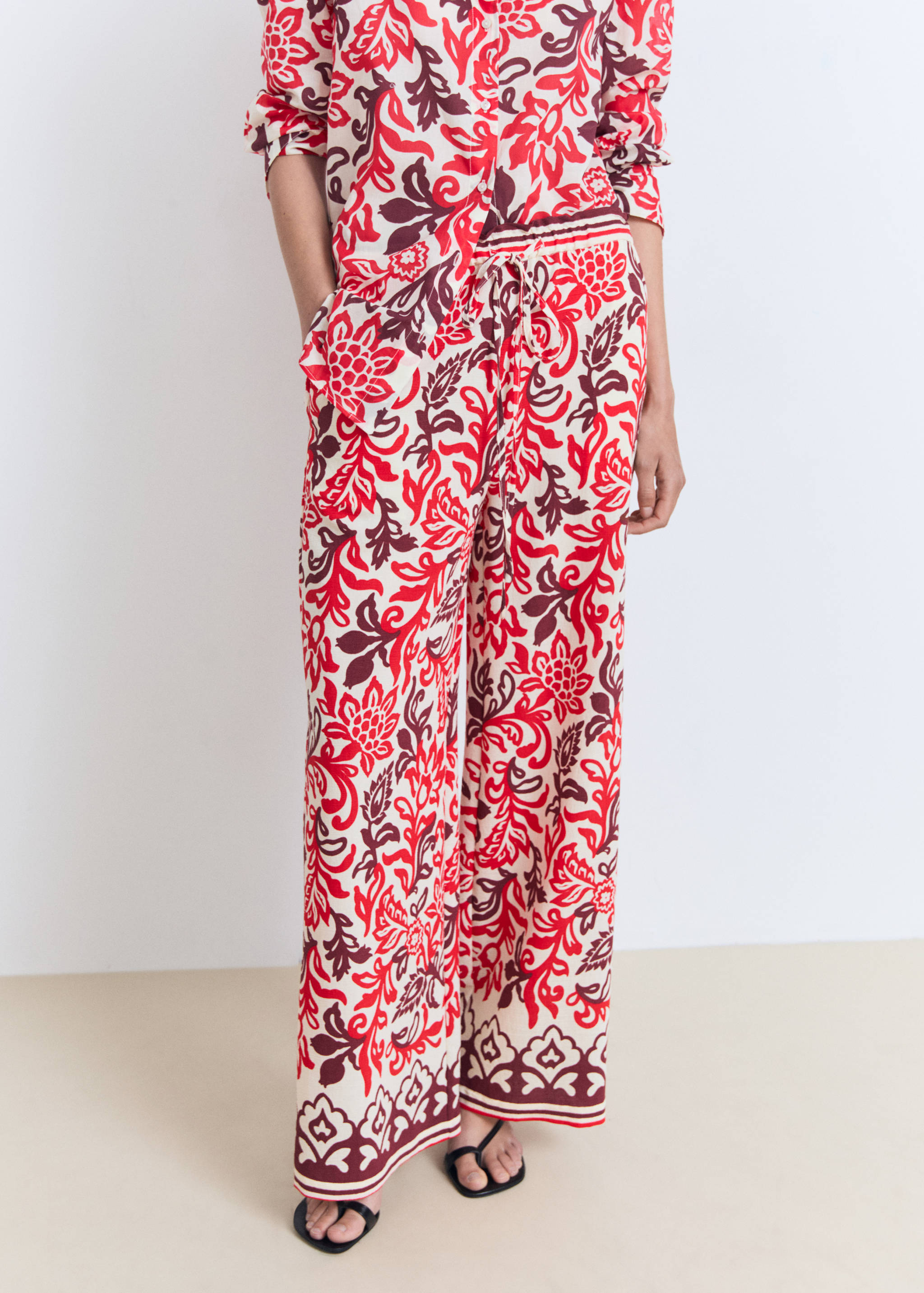 Flowy printed trousers - Details of the article 1