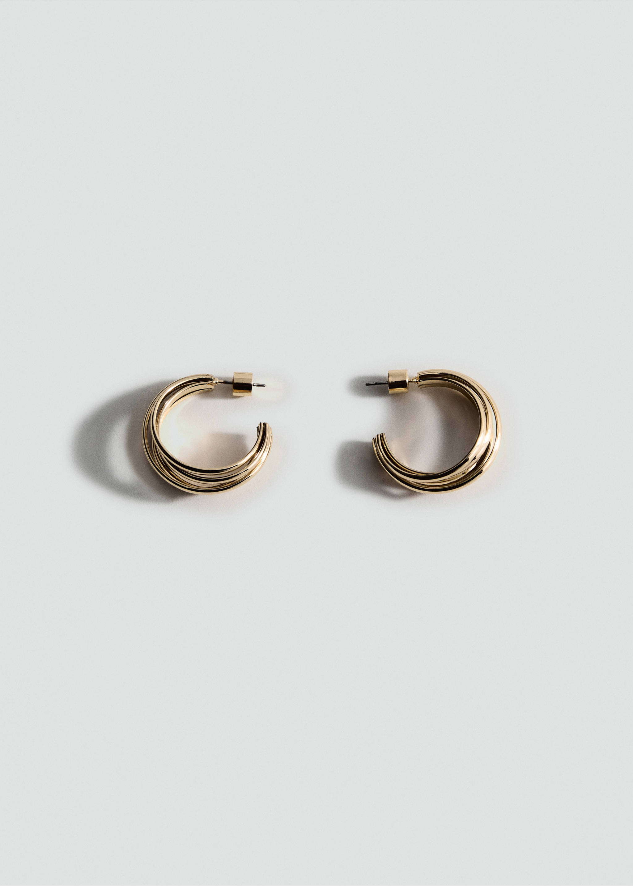 Intertwined hoop earrings - Article without model, Gold. Ref: 17041195-00.
