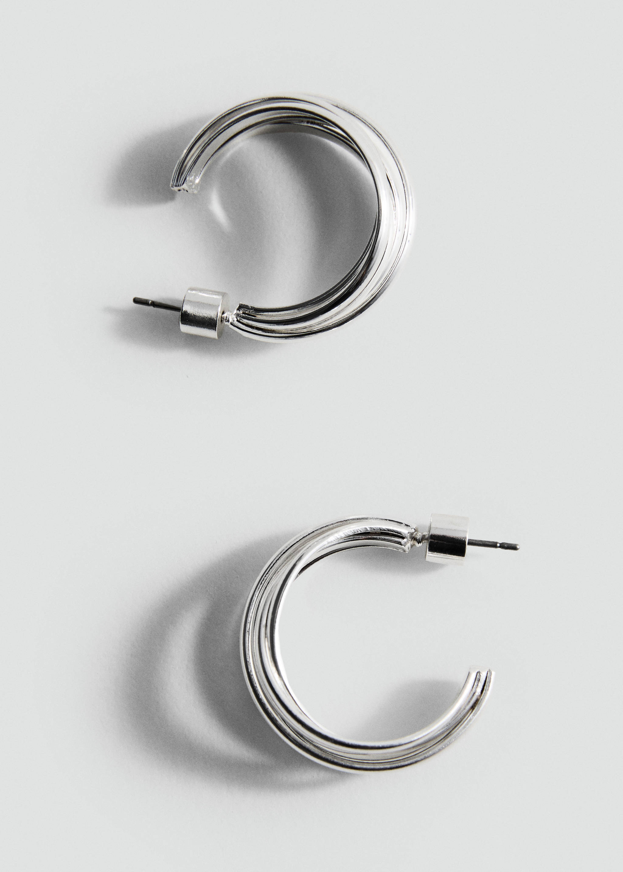 Intertwined hoop earrings - Medium plane