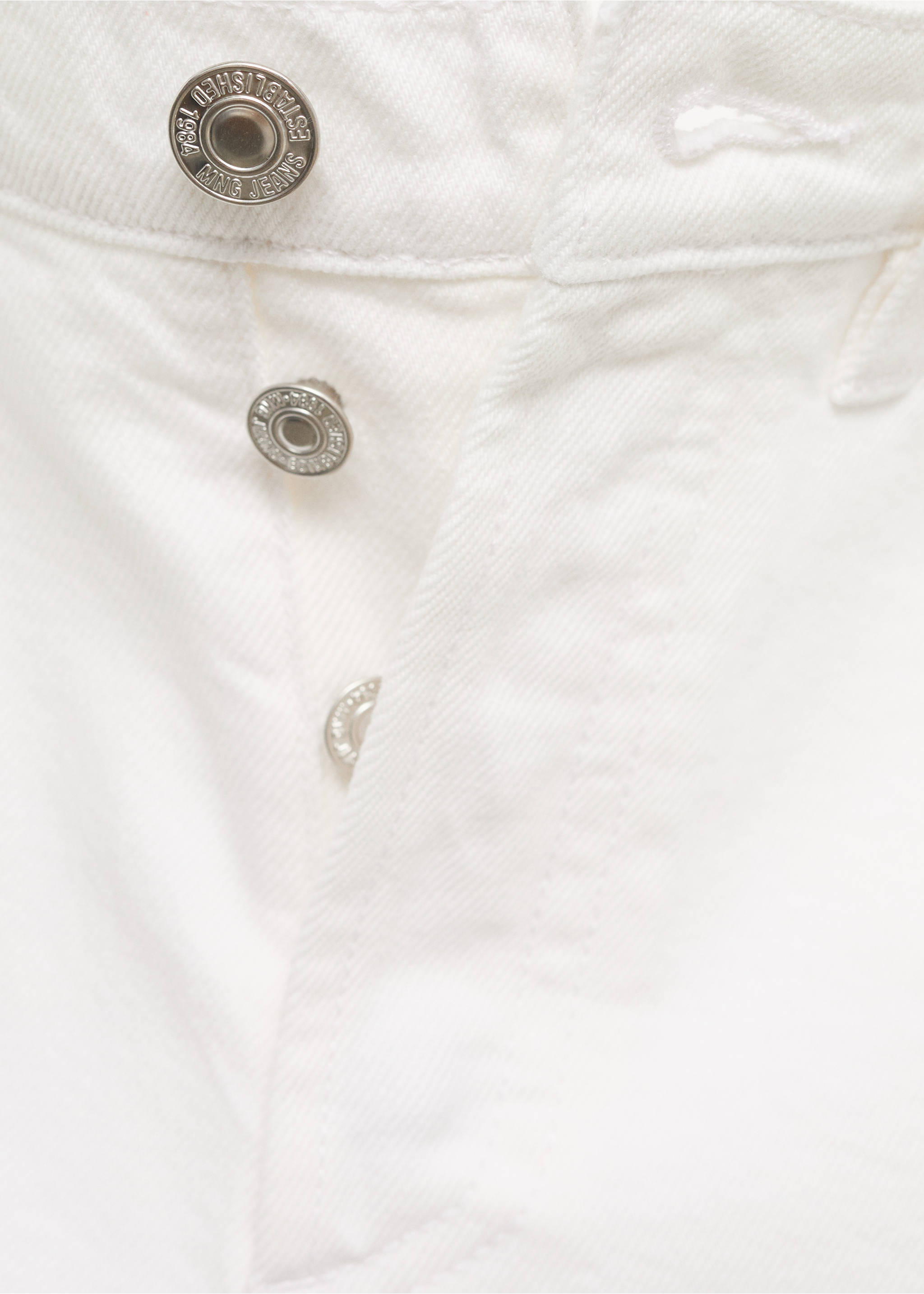 Denim shorts with frayed hem - Details of the article 8, White. Ref: 17041208-00.