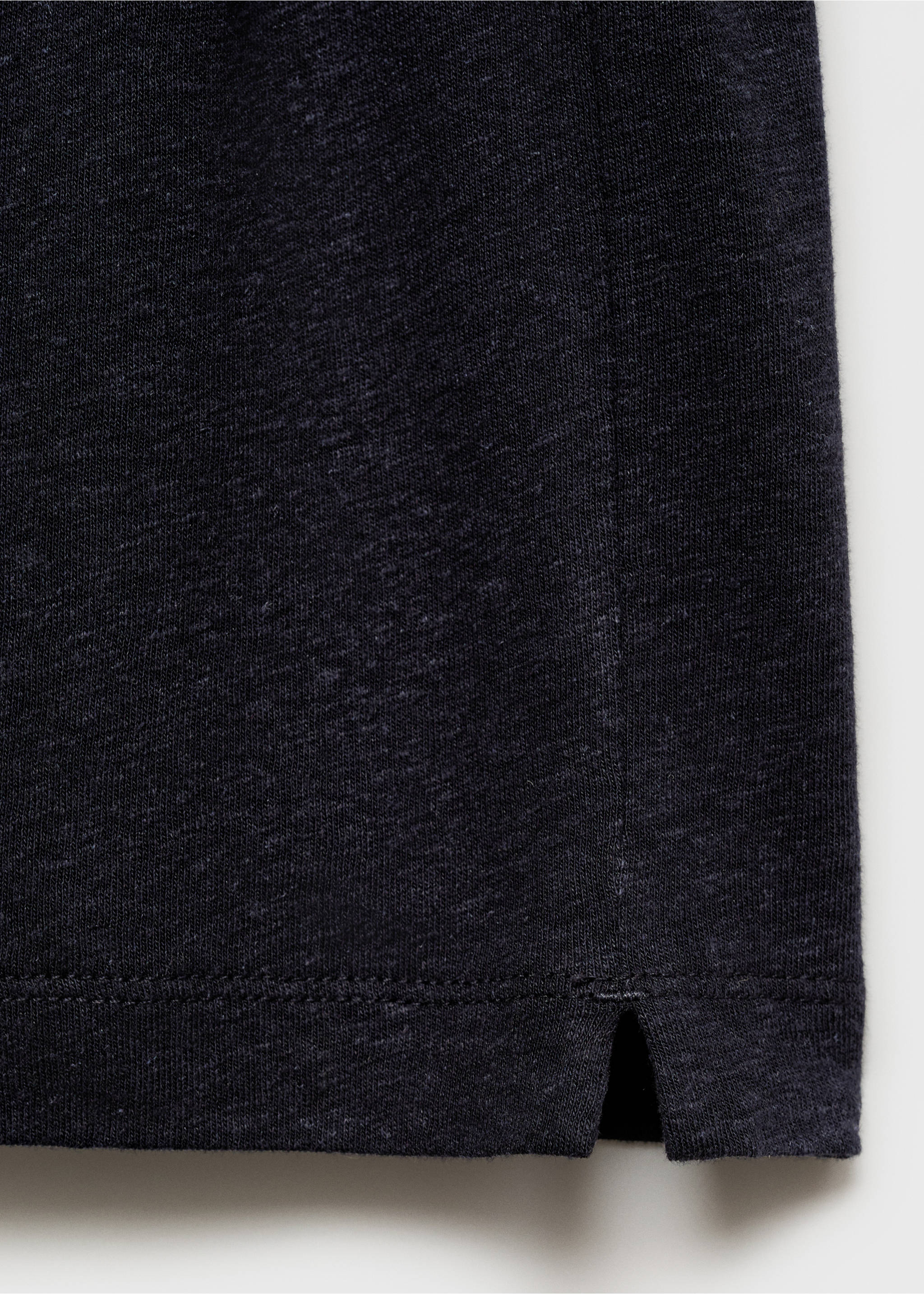 Slim-Fit-T-Shirt aus Leinen - Detail des Artikels 0, Marineblau. Ref: 17041211-00.