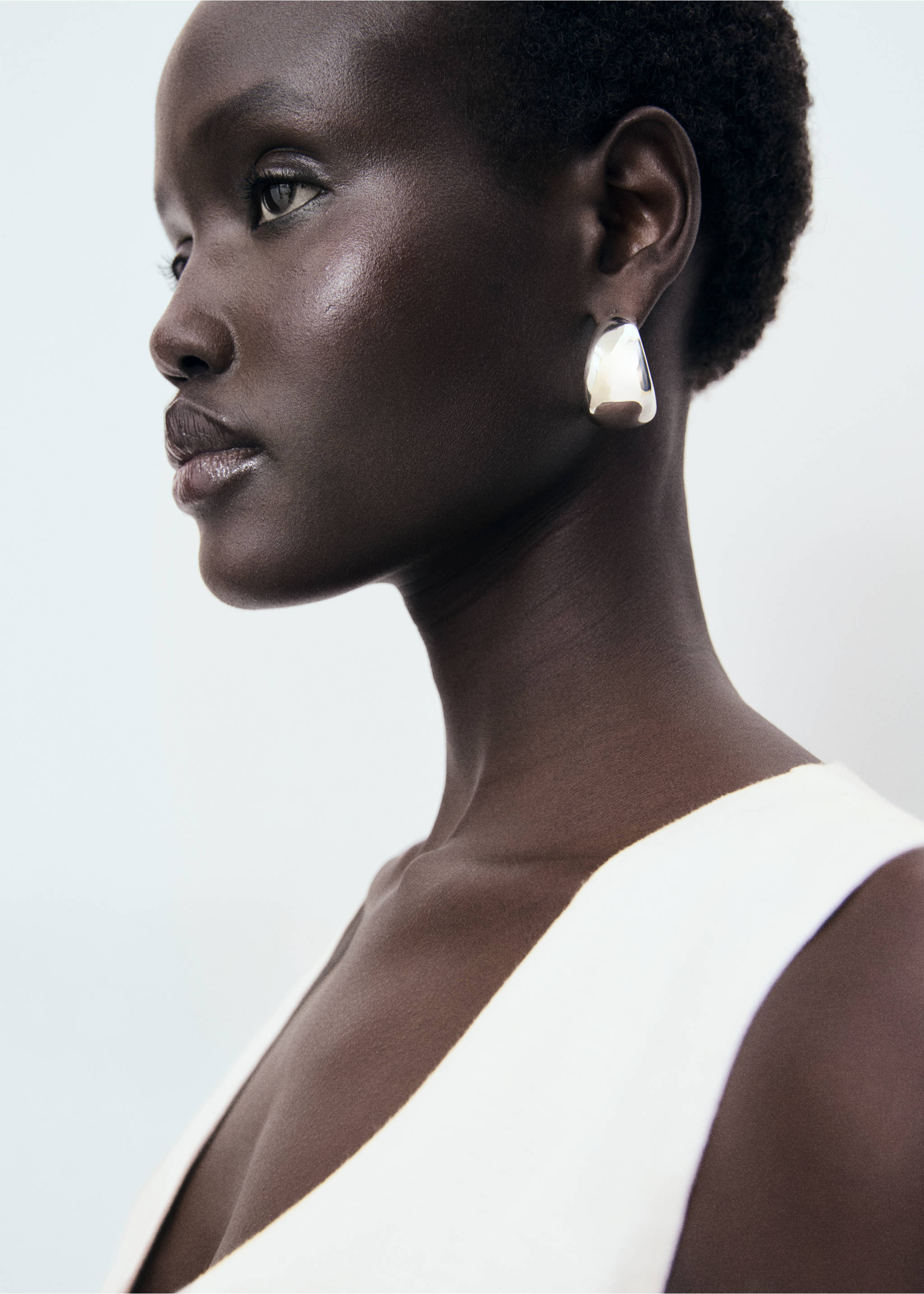 Suit-style linen jumpsuit - Details of the article 1, Off White. Ref: 17041217-00.