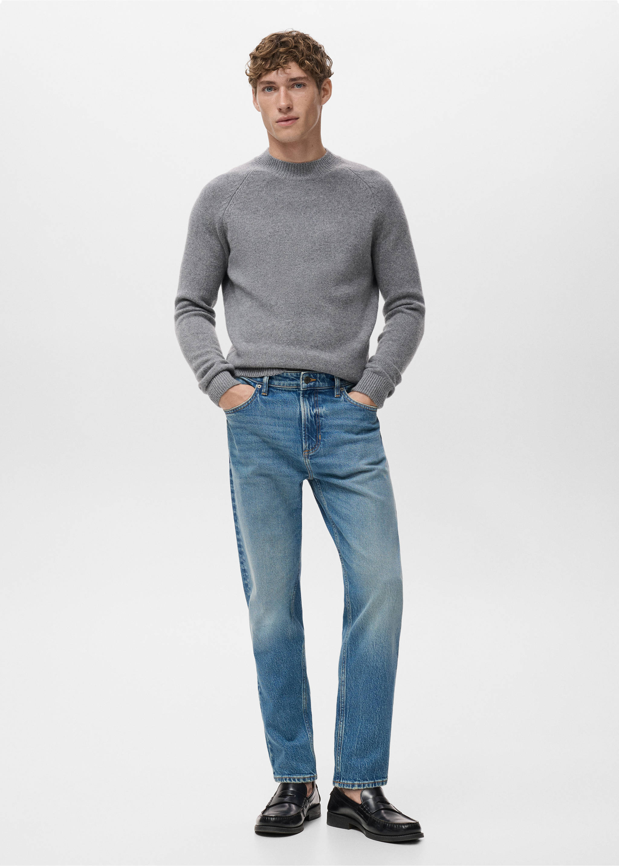 Ben Jeans im Cropped Tapered Fit - Allgemeine Ansicht, Mittelblau. Ref: 17041221-00.