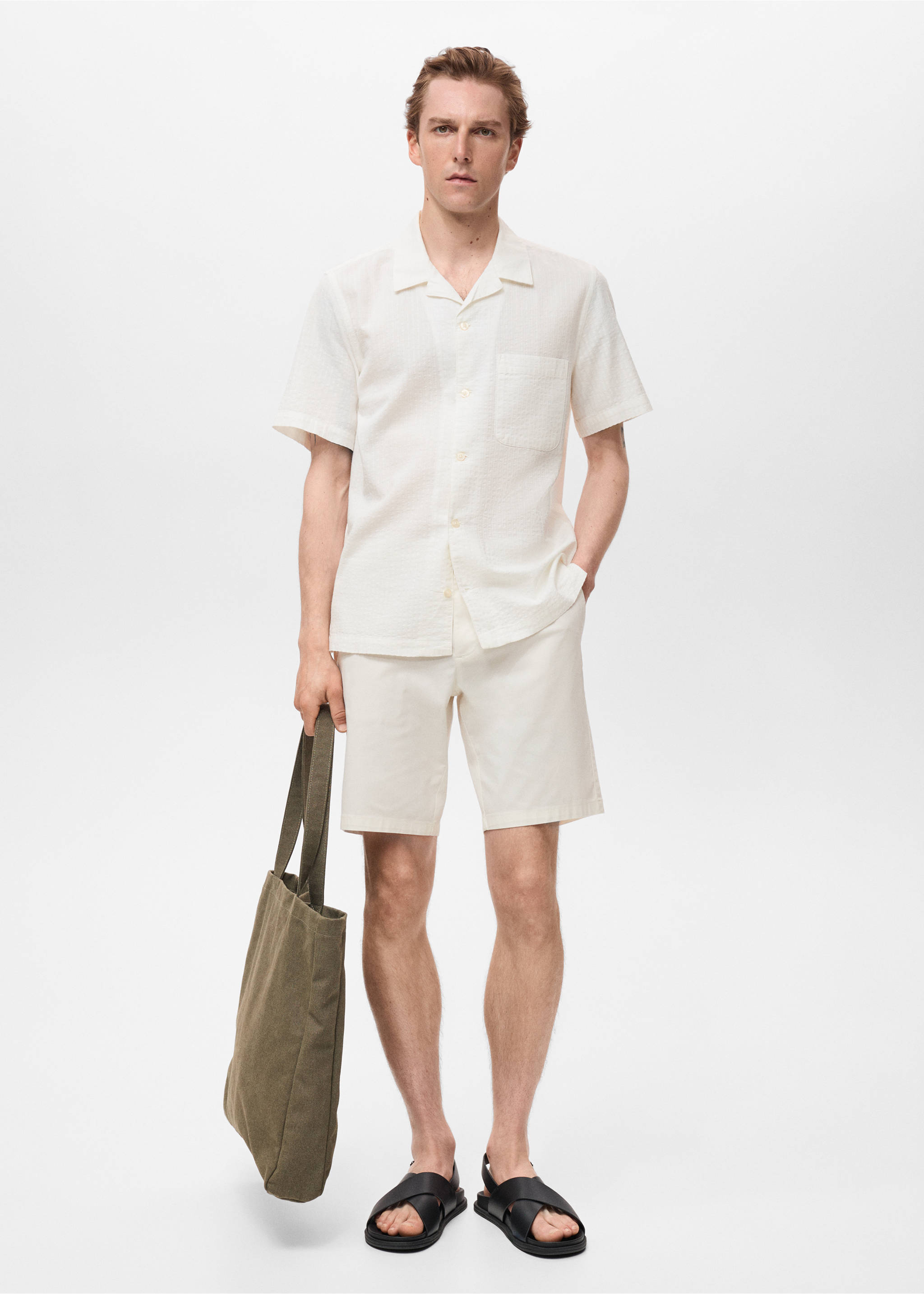 Chemise regular-fit seersucker - Plan général, Blanc cassé. Ref: 17041228-00.