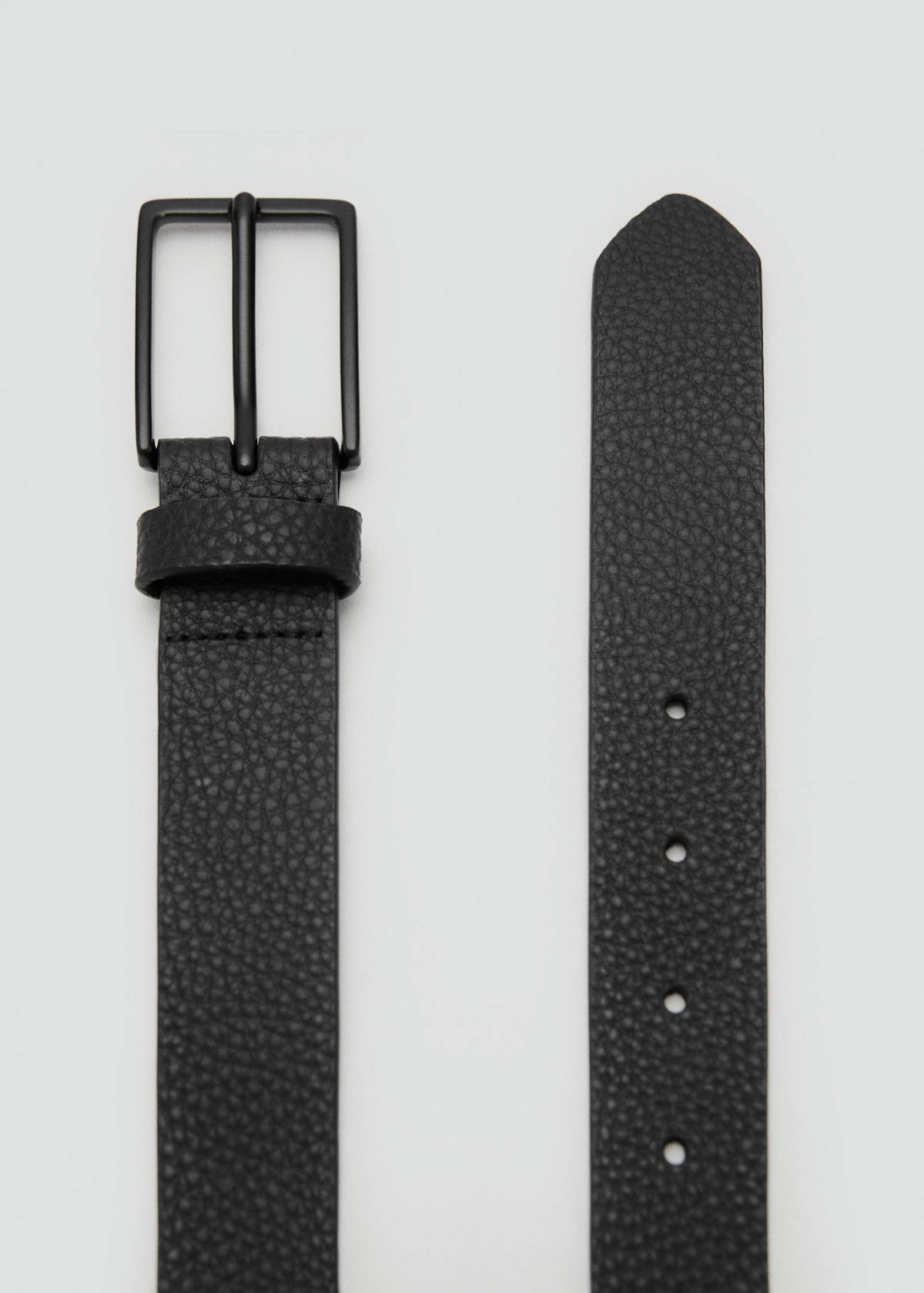 Pebbled leather belt