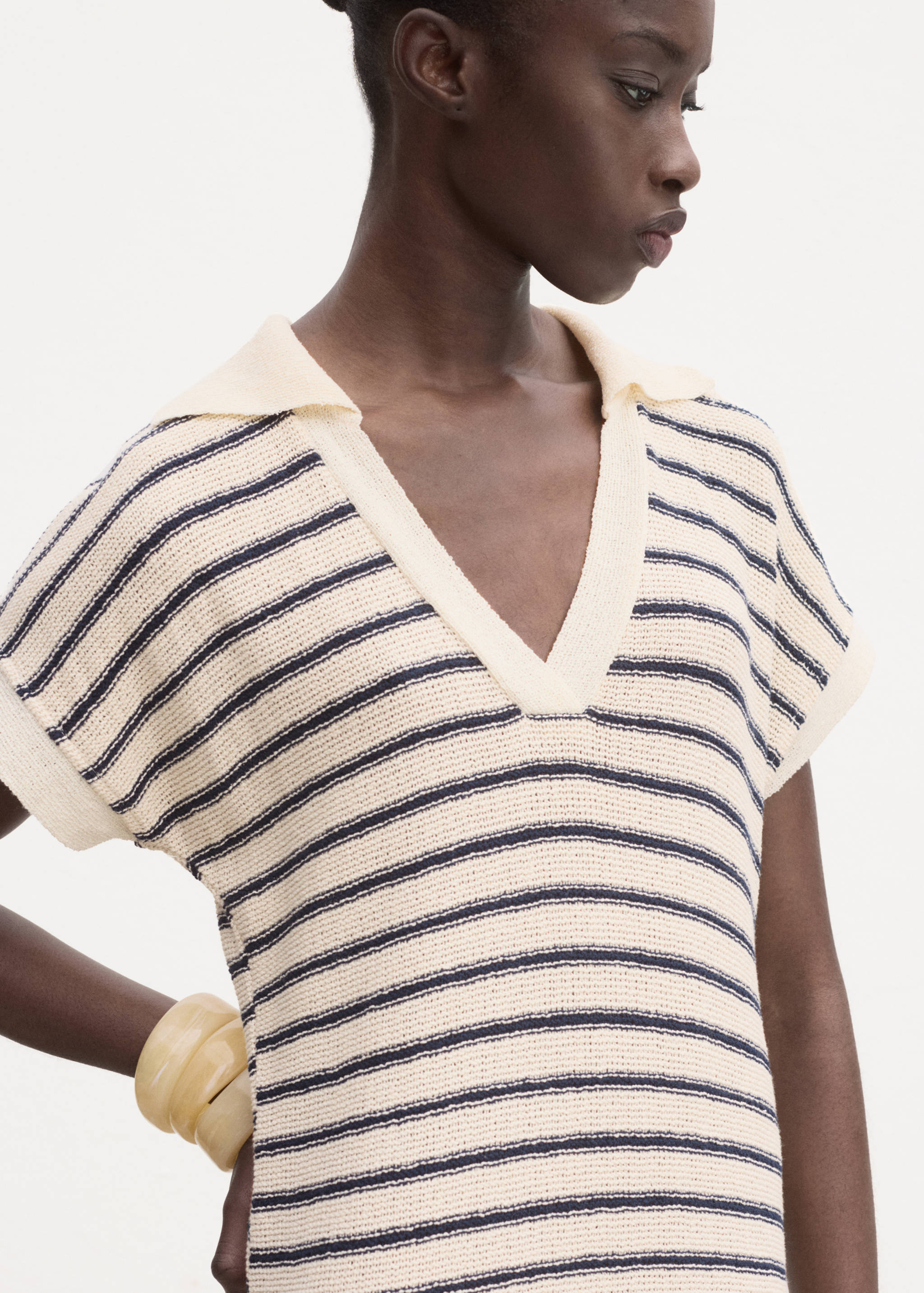 Long striped knitted dress - Details of the article 3