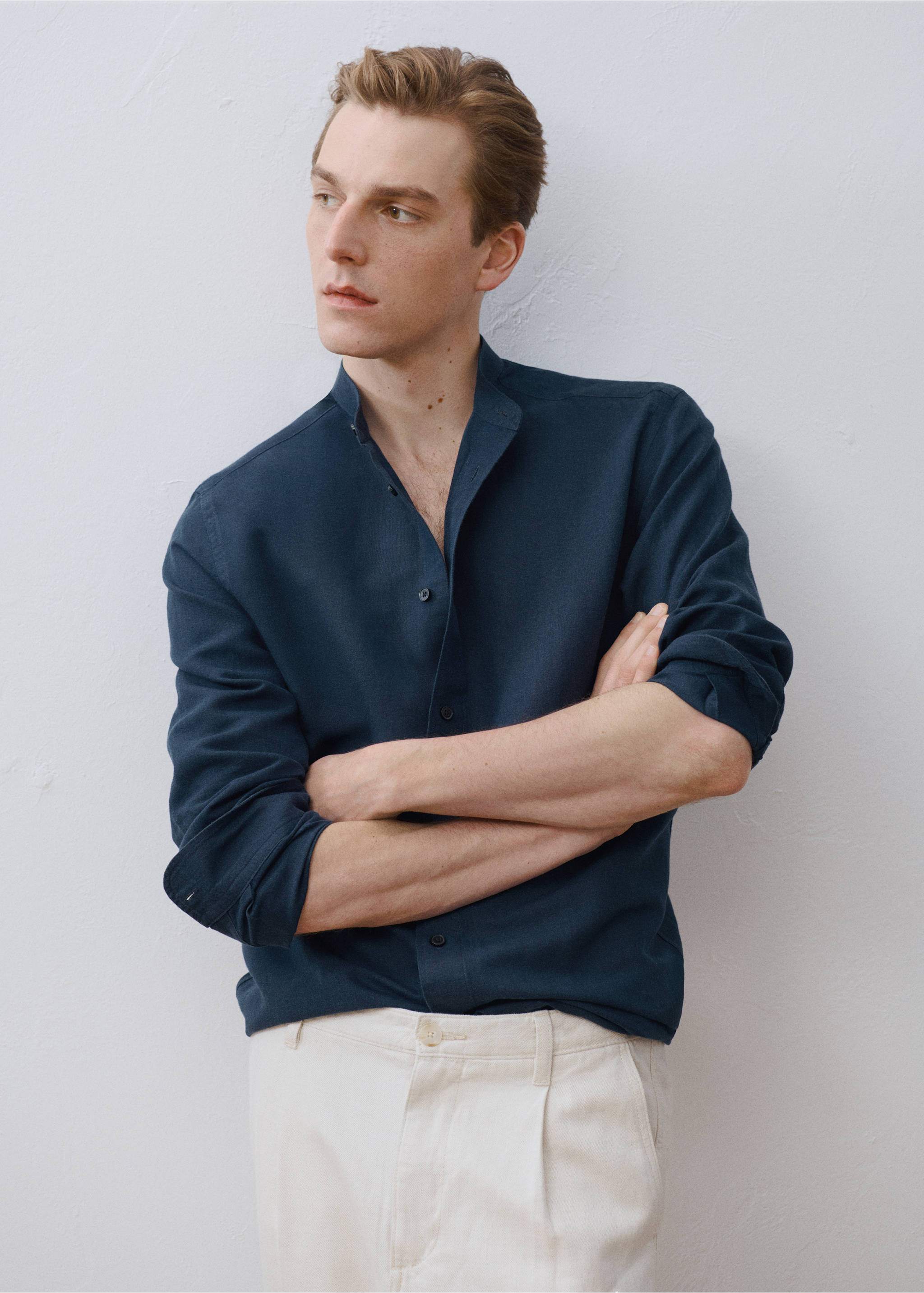 Mao collar linen shirt - Details of the article 5, Dark Navy. Ref: 17041249-00.