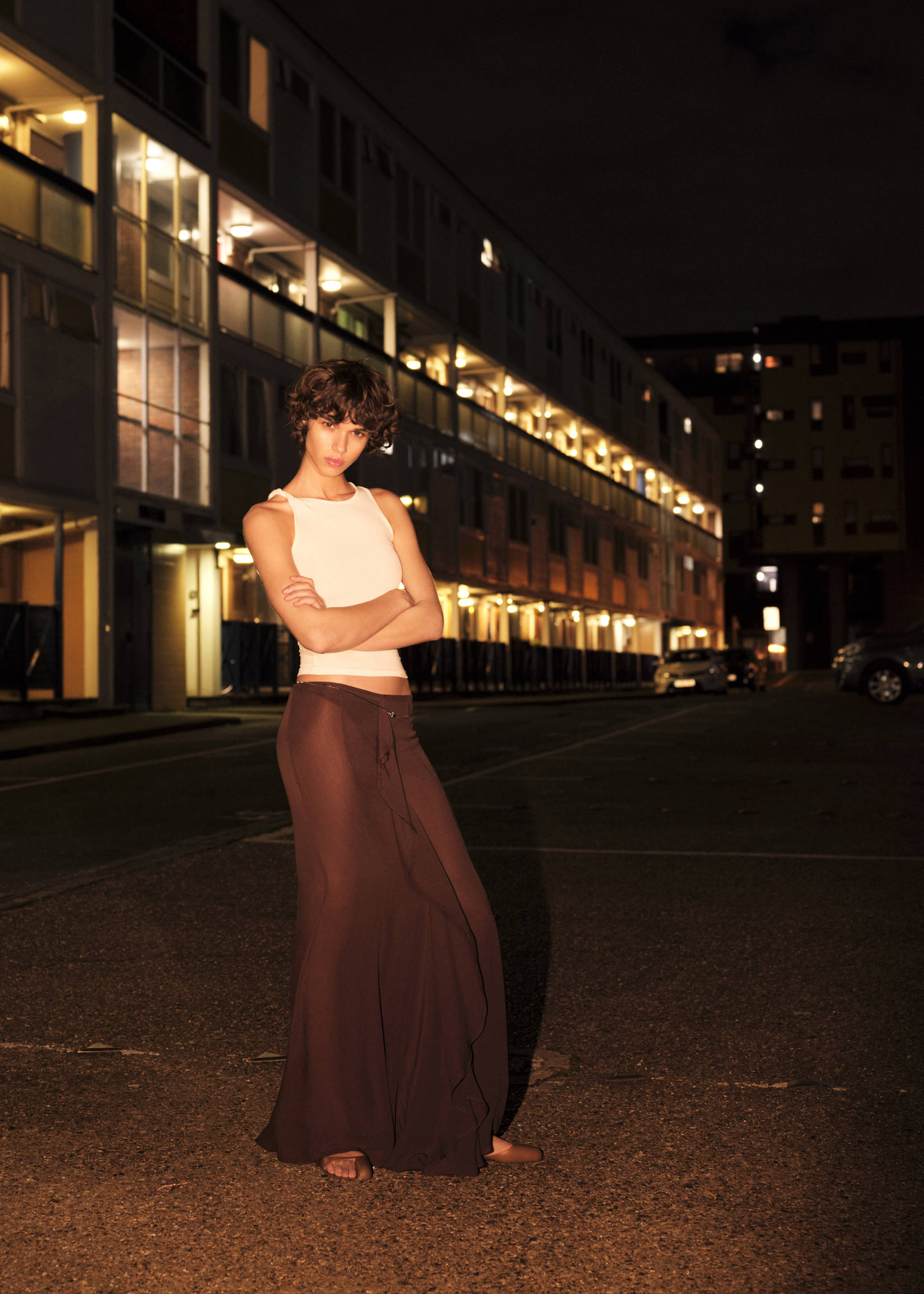 Maxi-skirt with ruffle detail - Details of the article 7, Brown. Ref: 17041277-00.