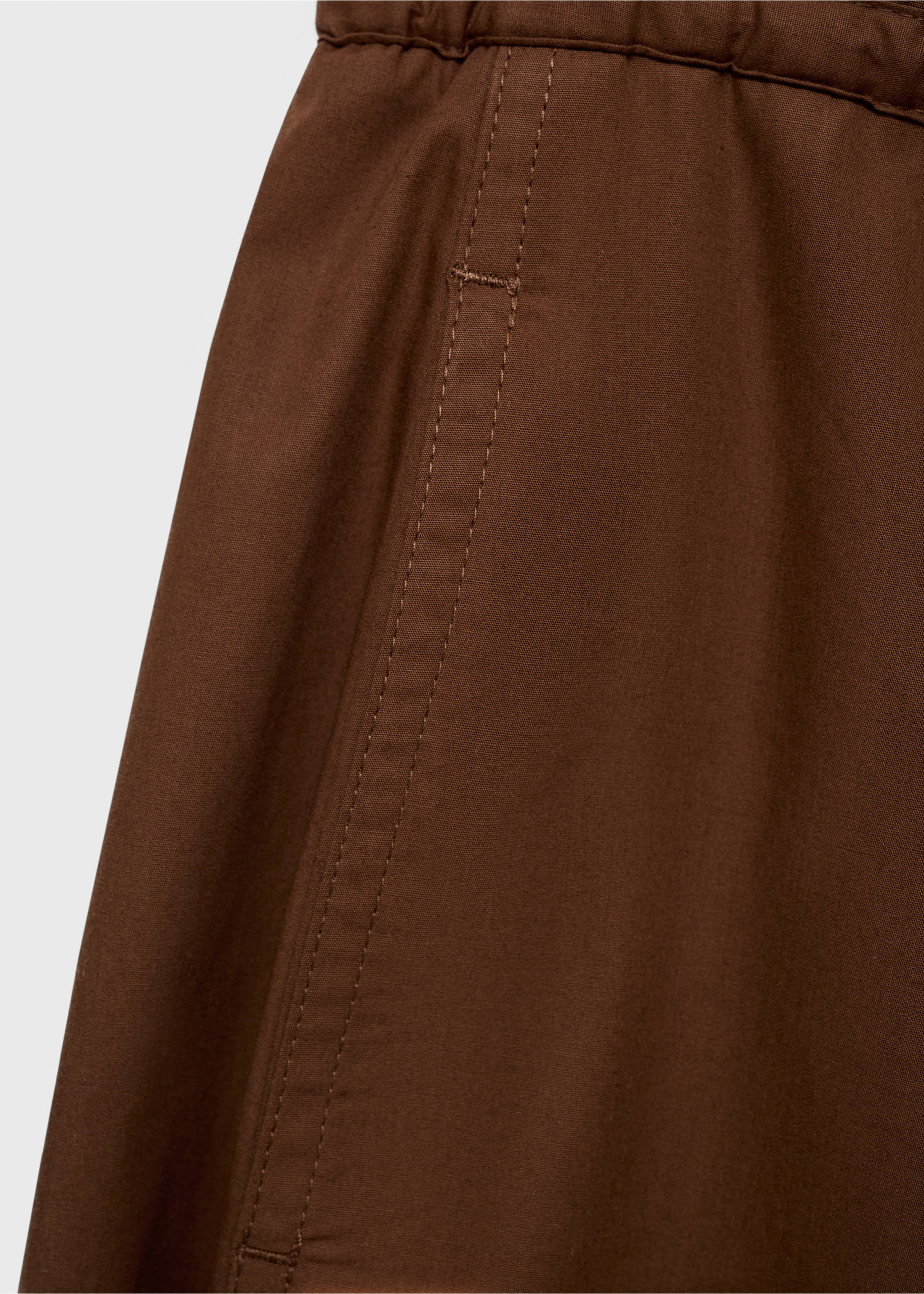 Paperbag trousers with bow - Details of the article 8, Brown. Ref: 17041281-00.