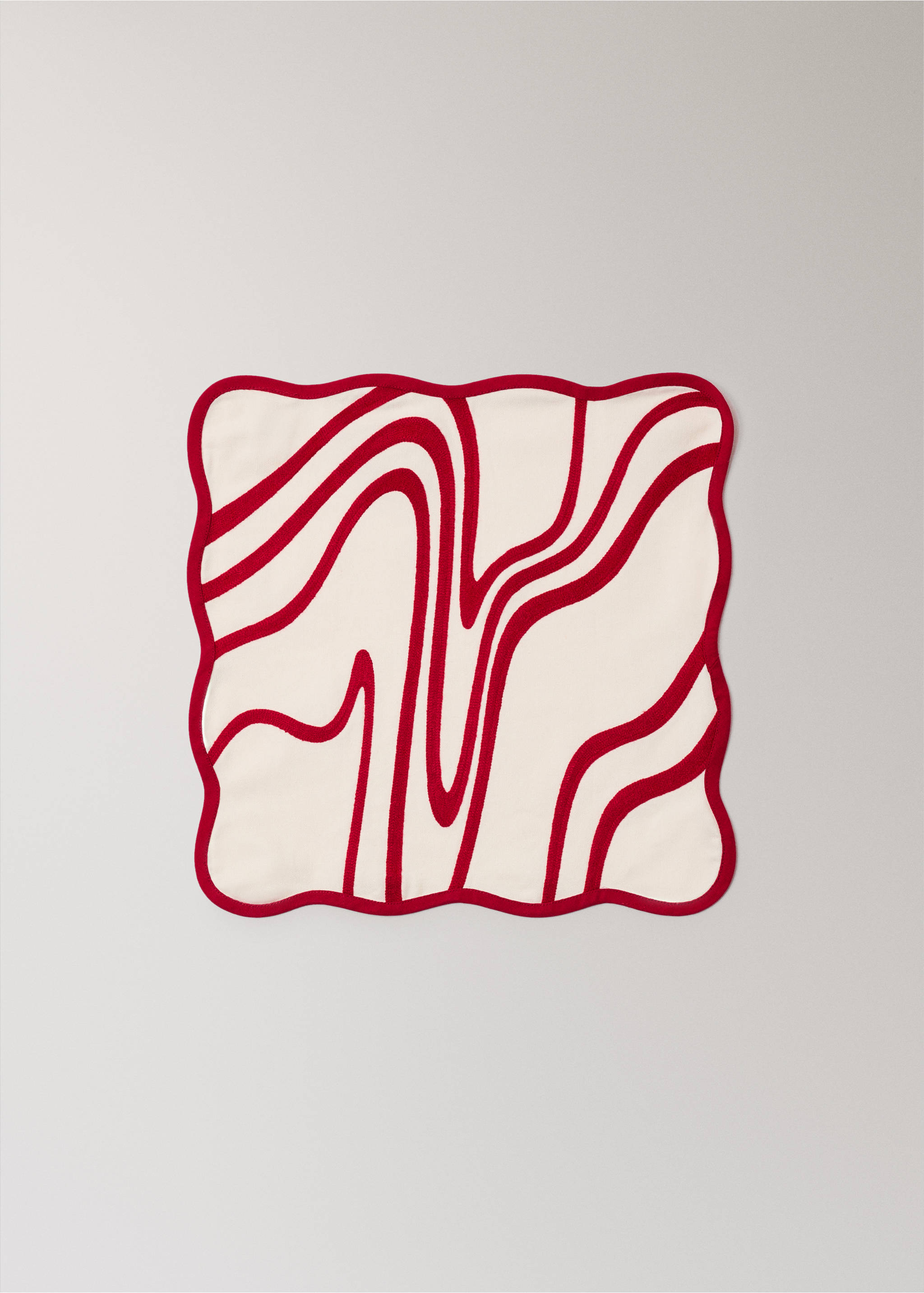 Embroidered cotton napkin with waves - Article without model, Red. Ref: 17041291-00.