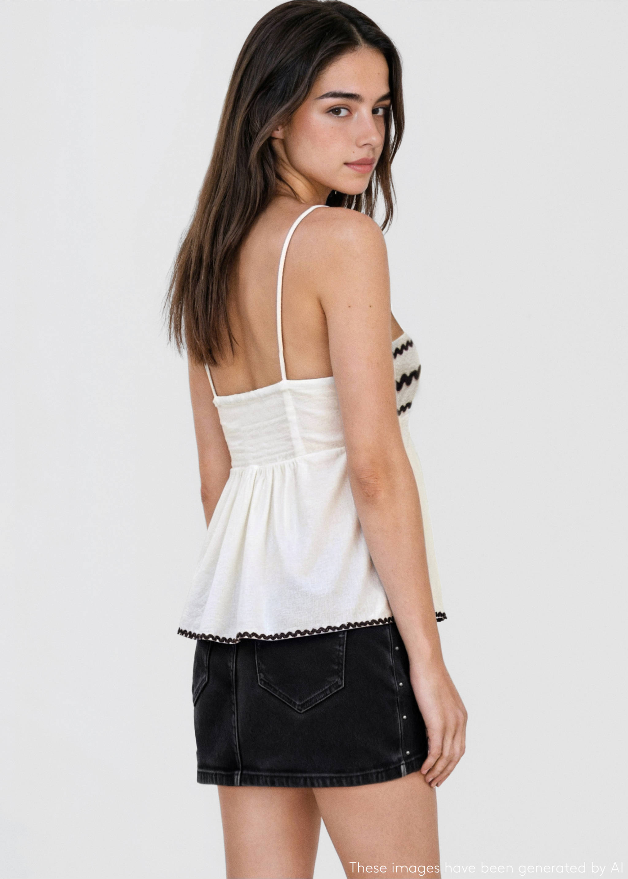 Studded mini-skirt - Reverse of the article, Black denim. Ref: 17041514-00.