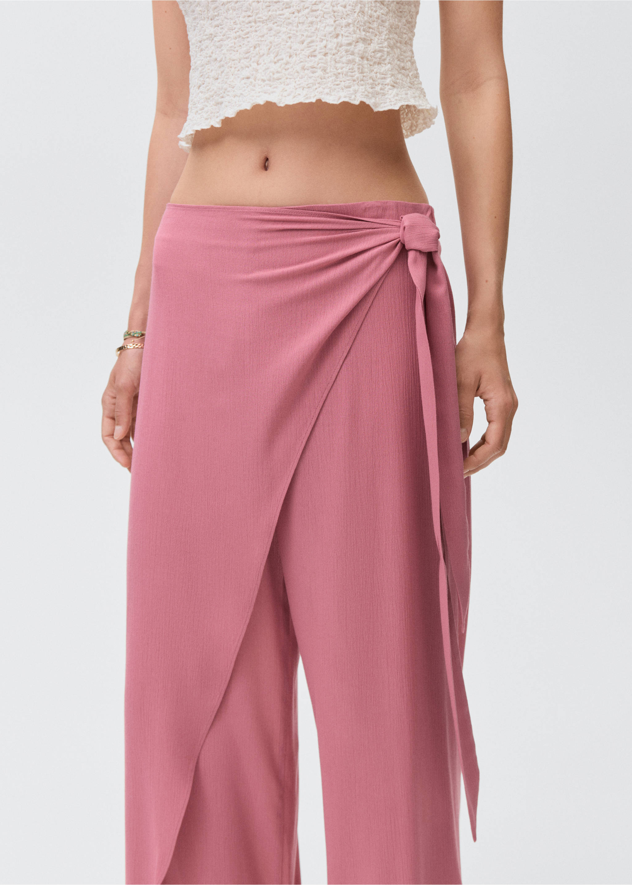 Pareo trousers - Details of the article 1, Pink. Ref: 17041516-00.