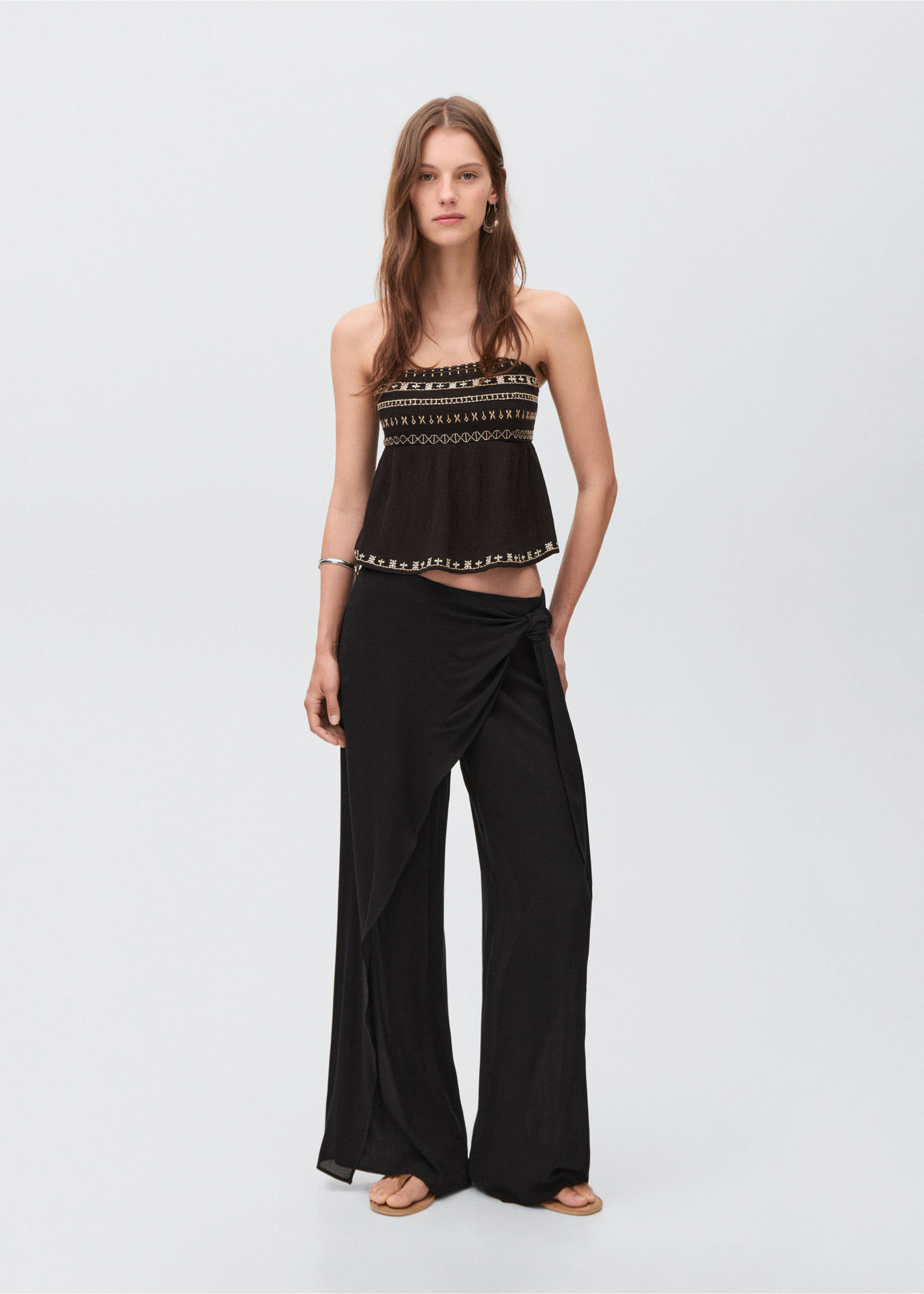 Pareo trousers - General plane, Black. Ref: 17041516-00.