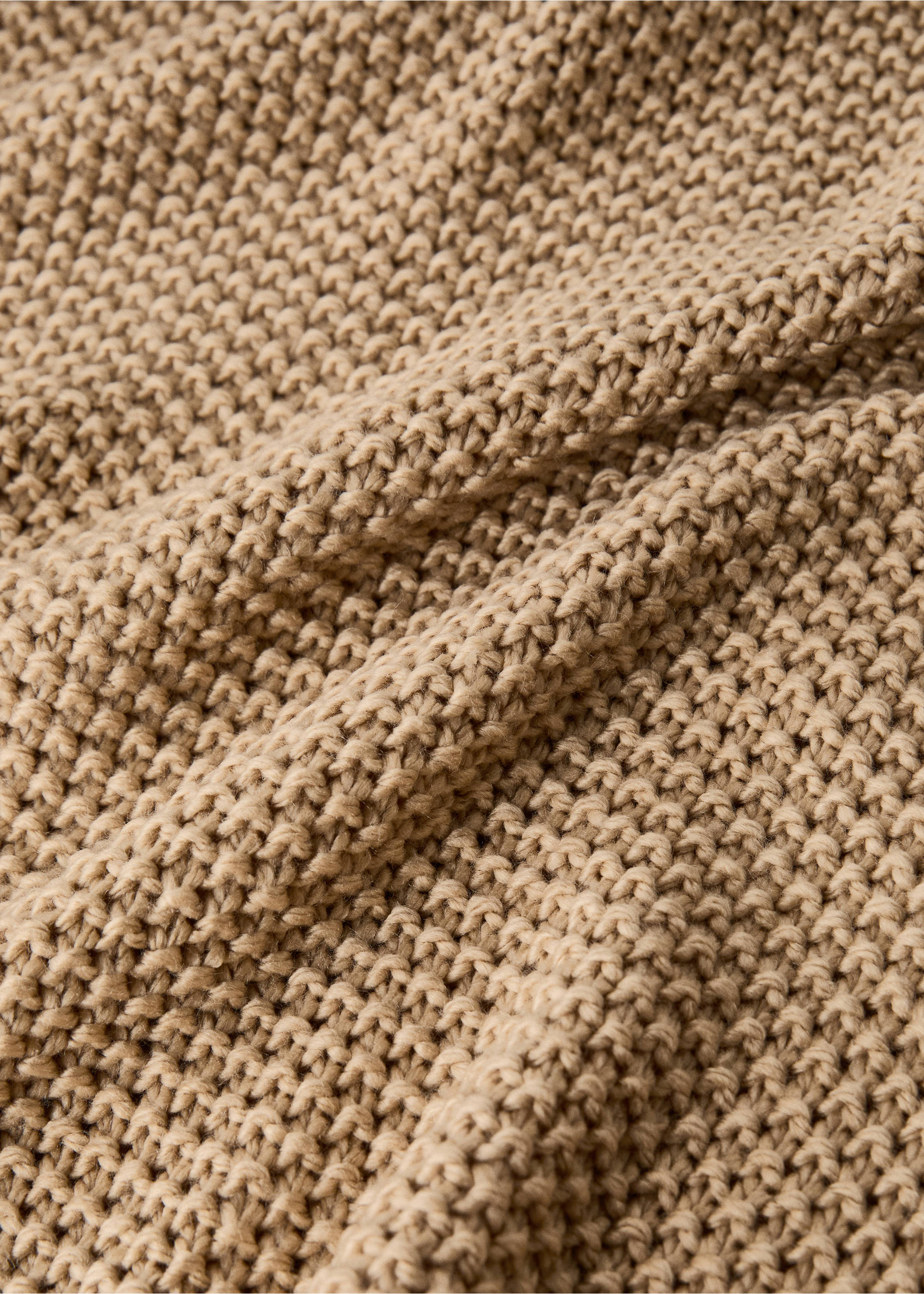Knitted blanket with design - Details of the article 2, Medium Brown. Ref: 17041521-00.