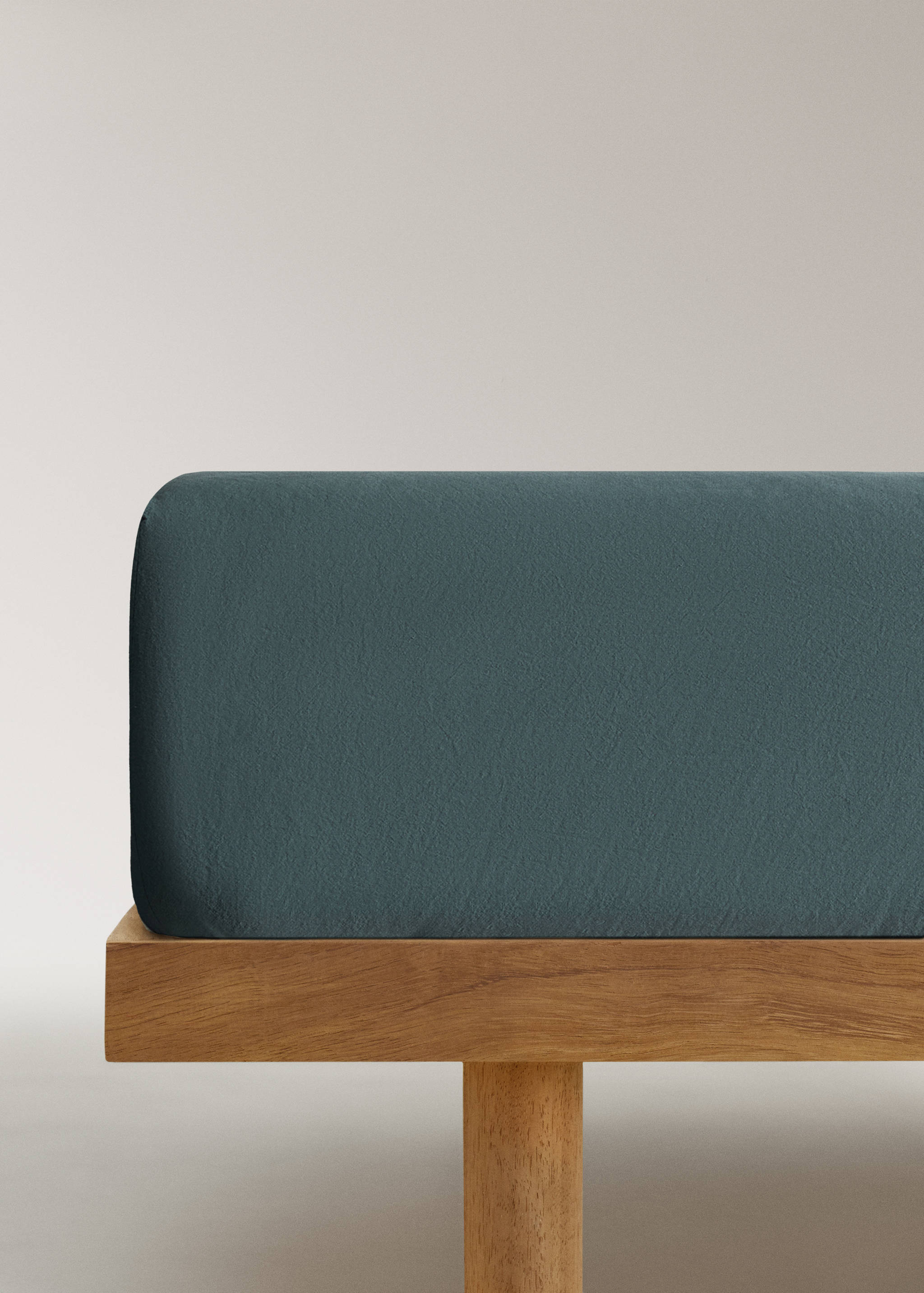 Washed cotton fitted sheet for 180 cm bed - Article without model