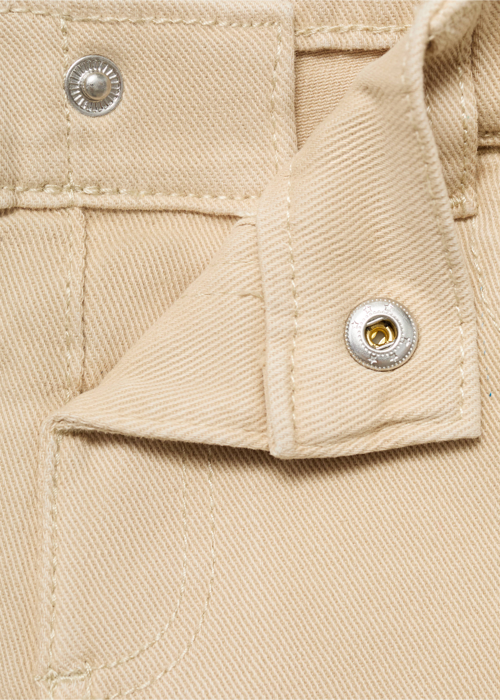 Turned-up straight jeans - Details of the article 8, Sand. Ref: 17042536-00.