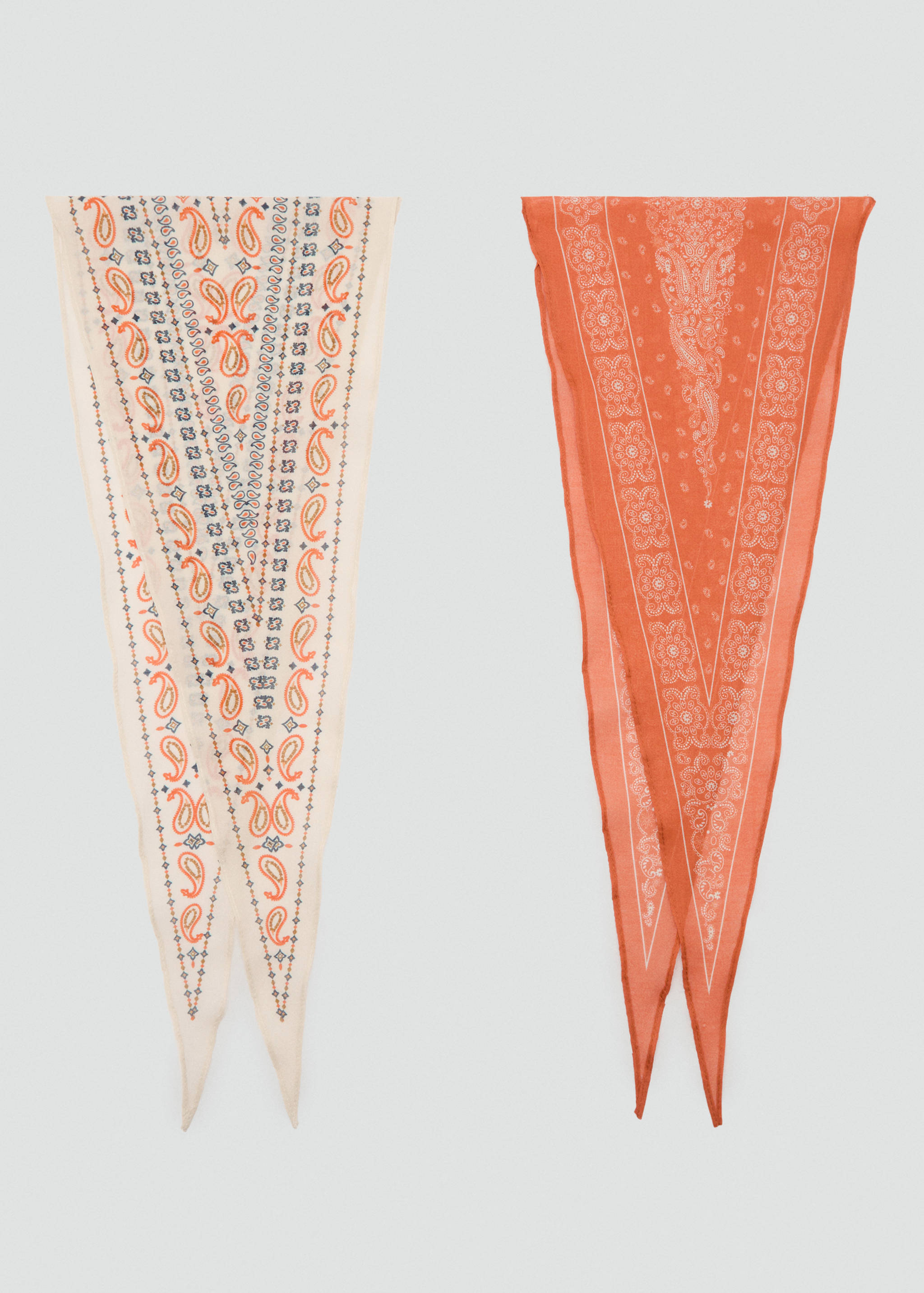 Set van 2 bedrukte zakdoeken - Artikel zonder model